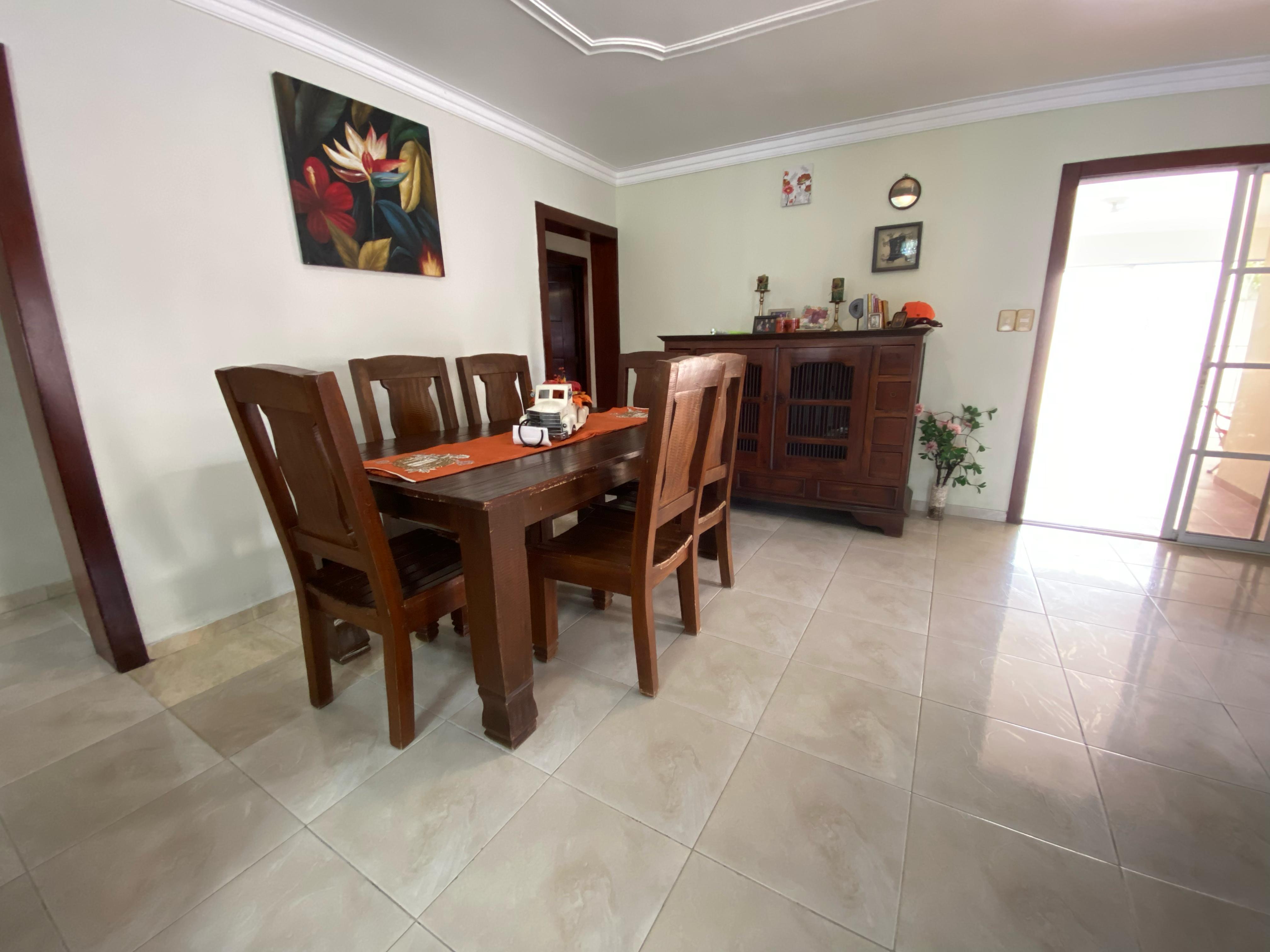 casas - Venta de amplia casa ubicada en SDO (las Caobas) 7