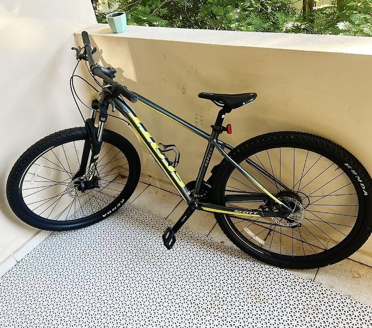 bicicletas y accesorios - vendo bicicleta como nueva marca scott, mediun, aros 29