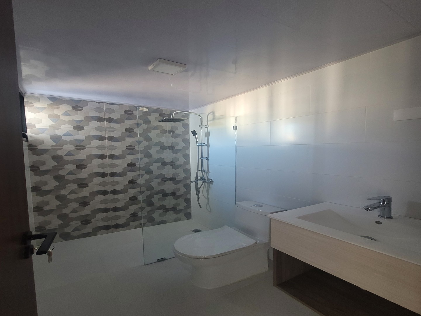 apartamentos - Vendo apartamento nuevo con pisicina en Don Pedro Santiago de los Caballeros 8
