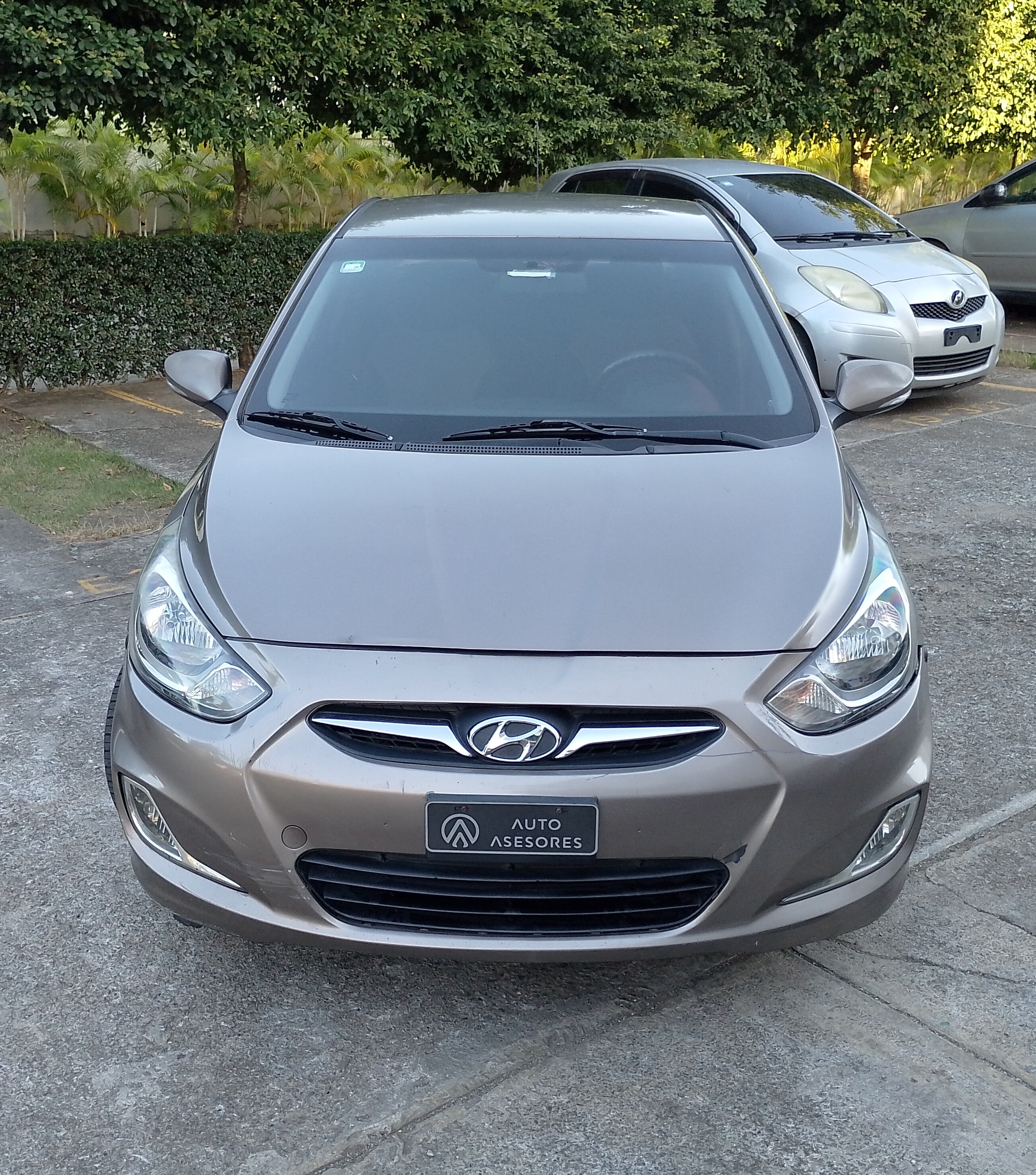 carros - Hyundai Accent 2011