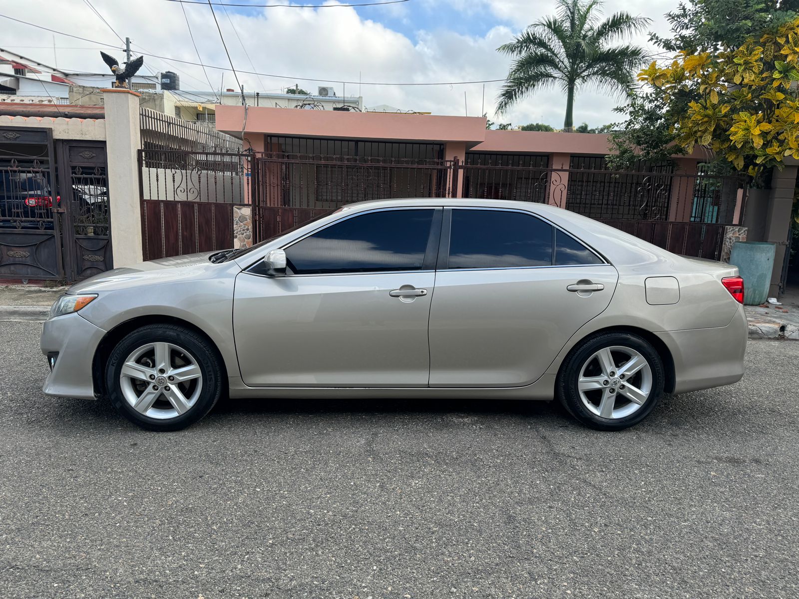 carros - Toyota camry 2014 1