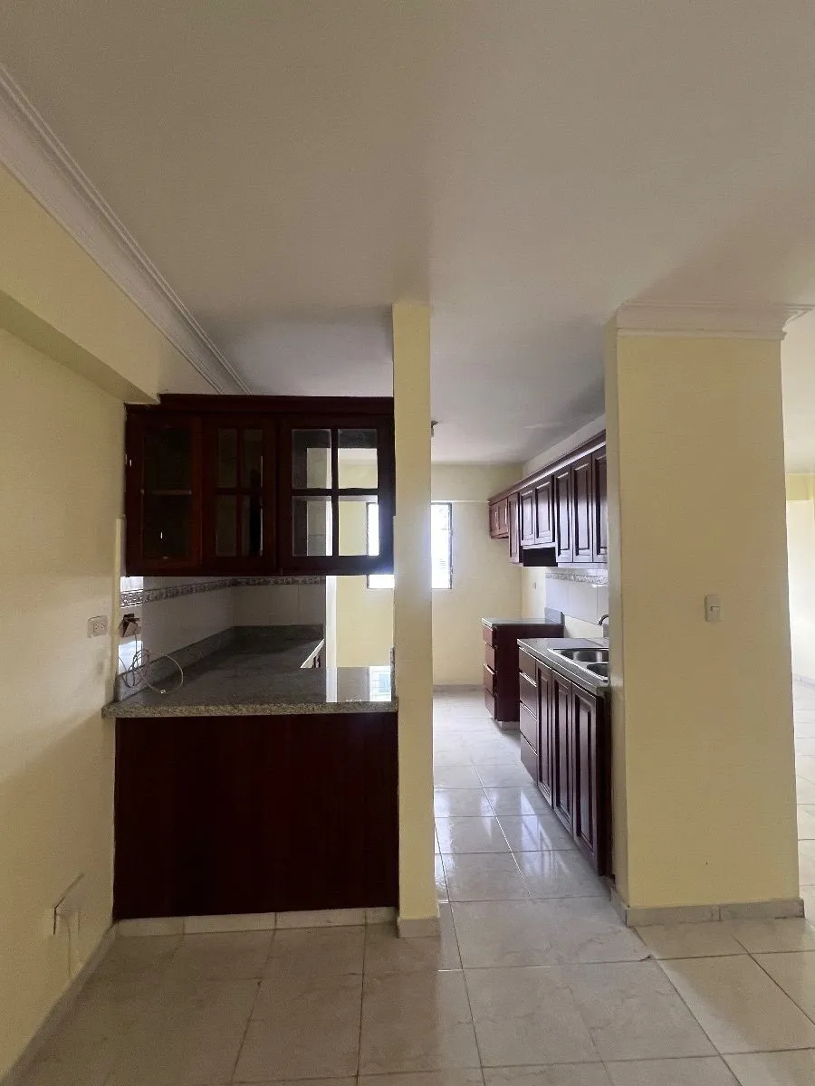 apartamentos - Apartamento en Evaristo Morales, Santo Domingo  4