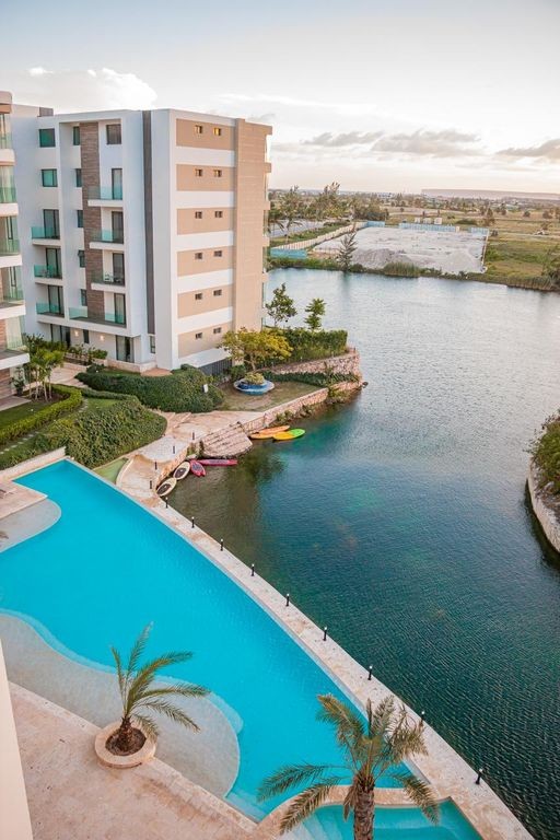 apartamentos - Hermoso Apart. amueblado en Il Lago, Cap Cana 9