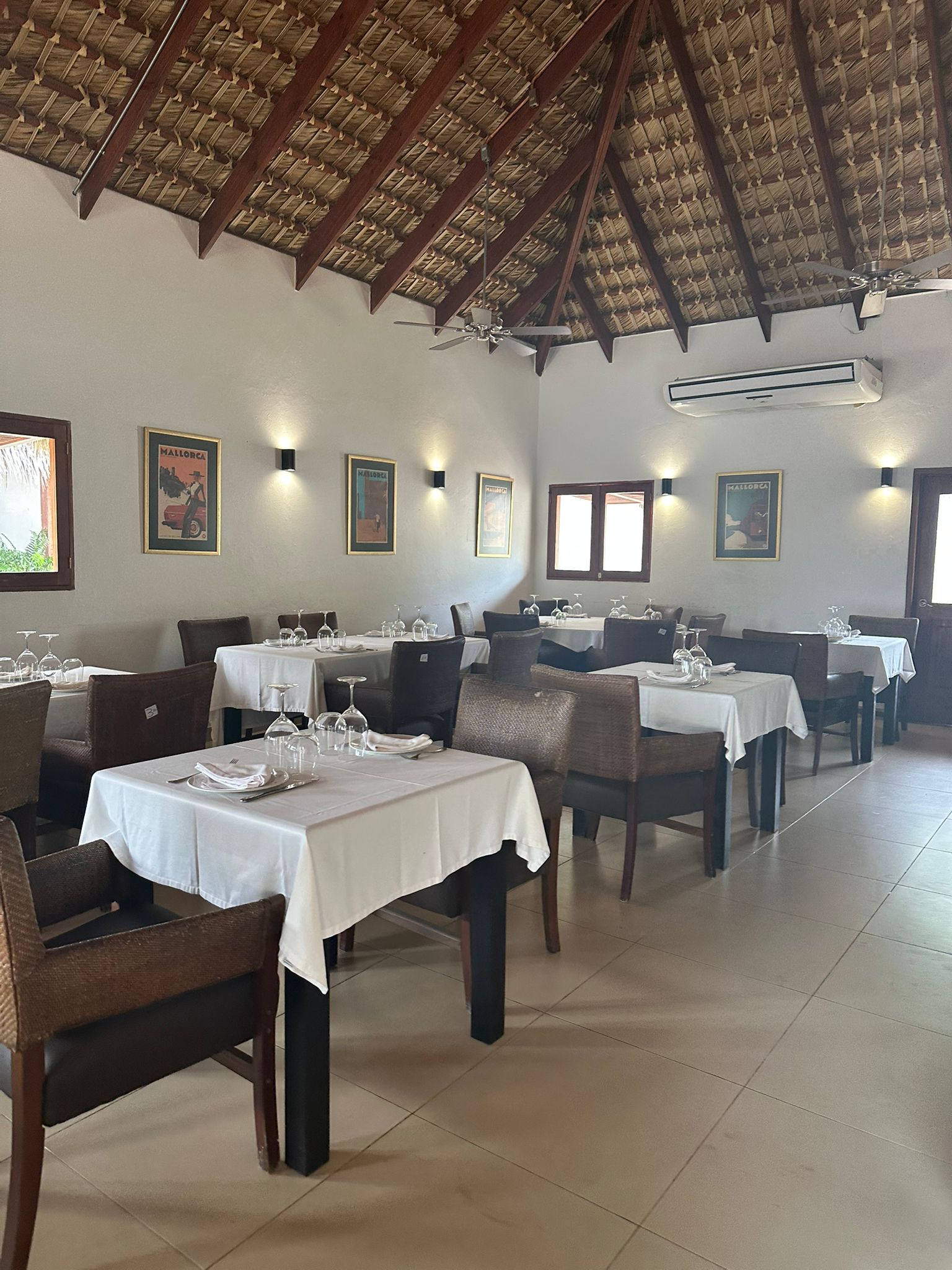 negocios en venta - Venta de restaurante en Punta cana 3