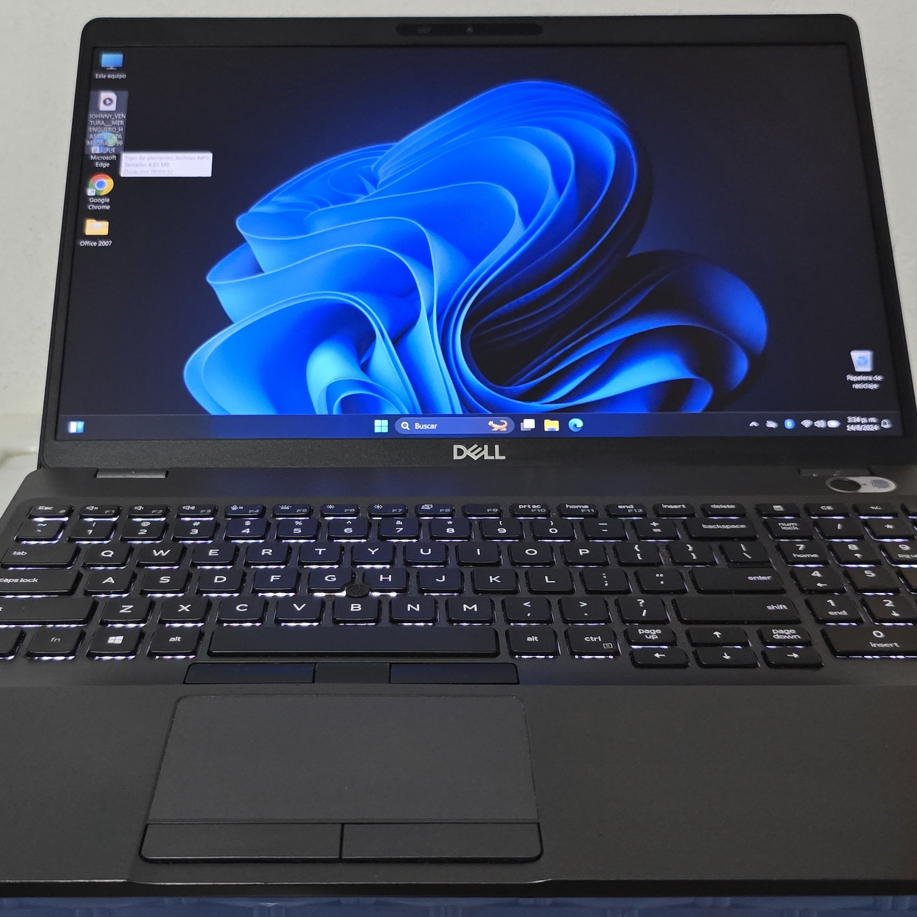 computadoras y laptops - Dell 5500 17 de 17 Pulg Core i7 8va Gen Ram 16gb ddr4 Disco 1tb ssd Video 8gb