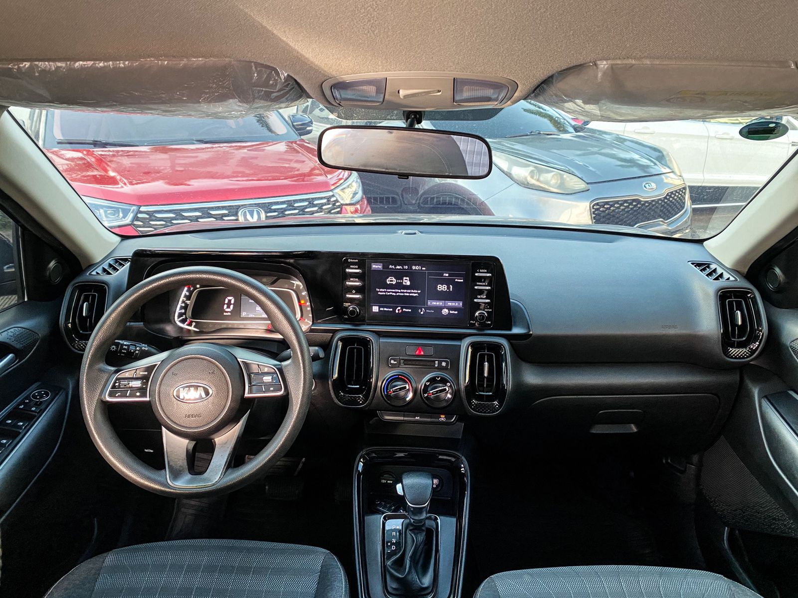 jeepetas y camionetas - Kia Sonet 2021 DE LA CASA, FINANCIAMIENTO DISP. 4
