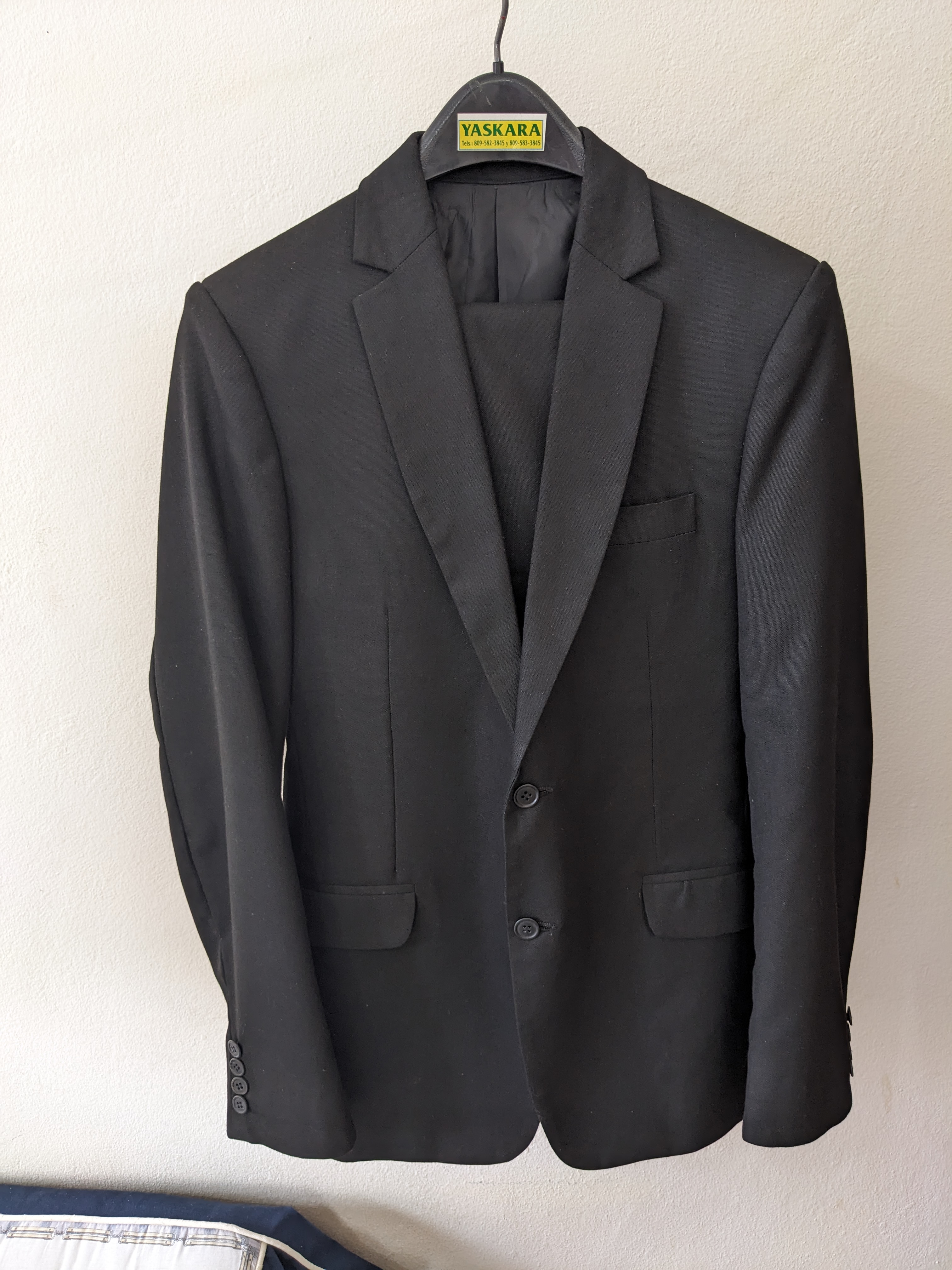 ropa para hombre - Traje Negro Yaskara, Smoking 