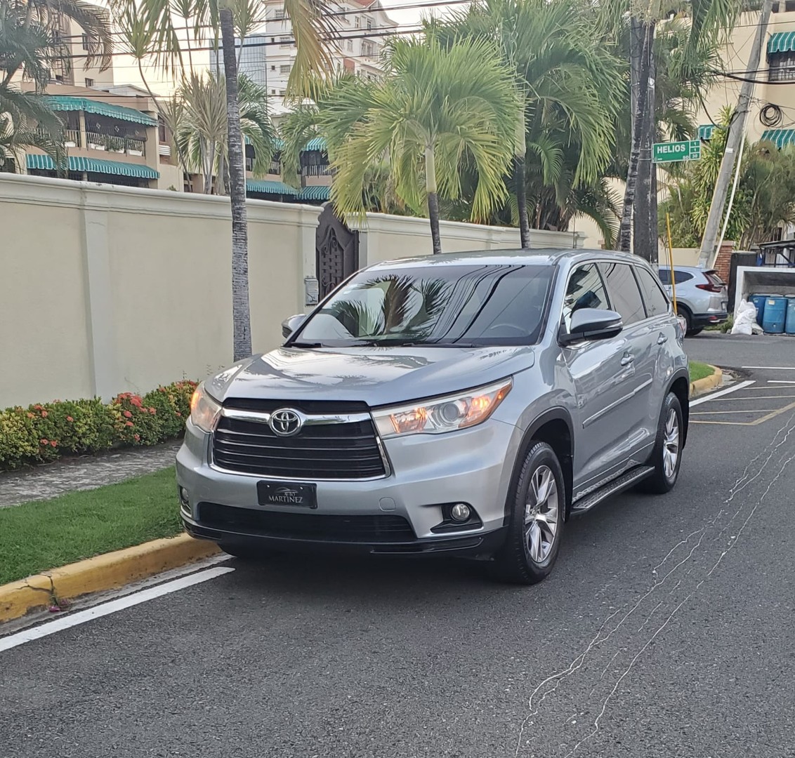 jeepetas y camionetas - ***Toyota HighLander Versión Americana***