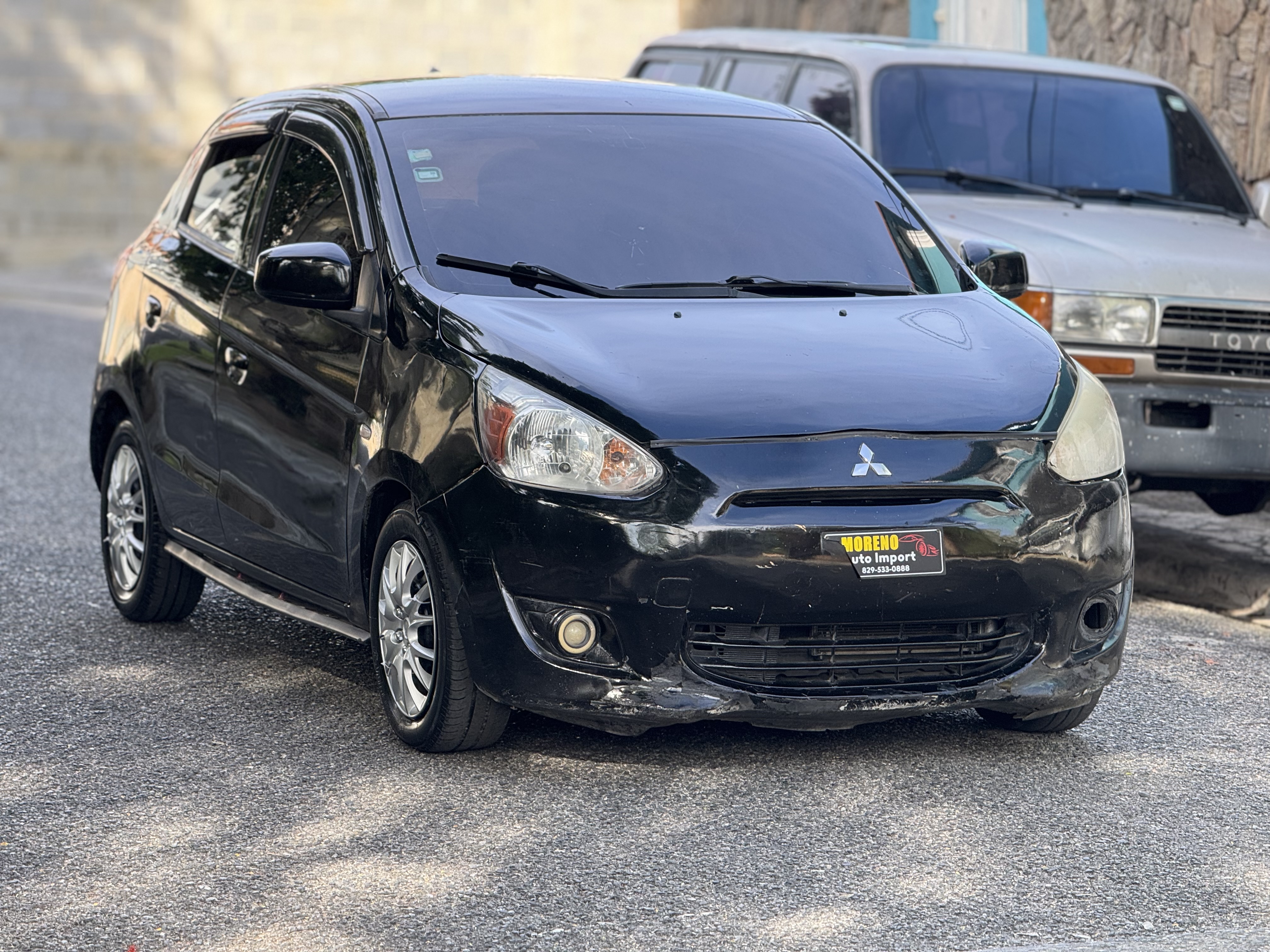 carros - Mitsubishi Mirage 2015 