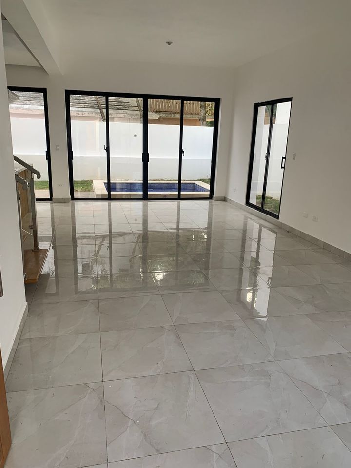 casas vacacionales y villas - Hermosa villa en venta