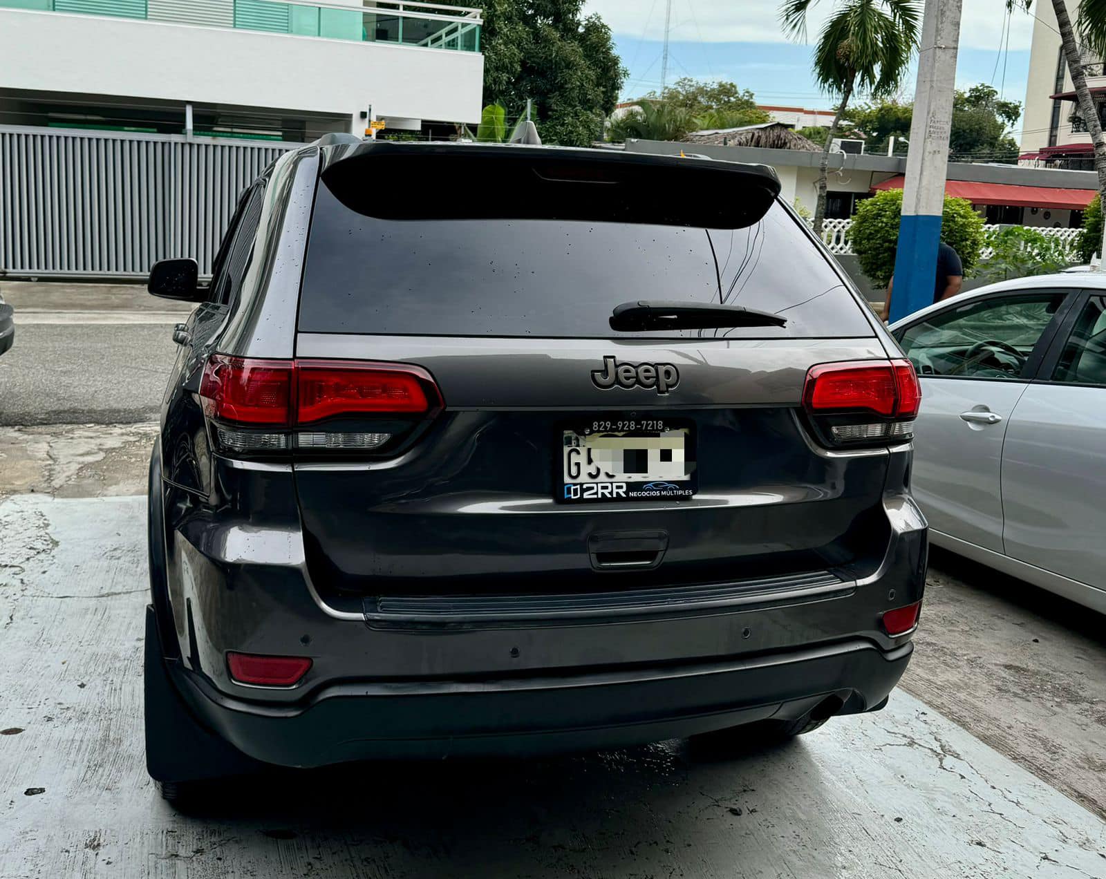 jeepetas y camionetas - Jeep Grand Cherokee 2016 Laredo 75 Aniversario 4