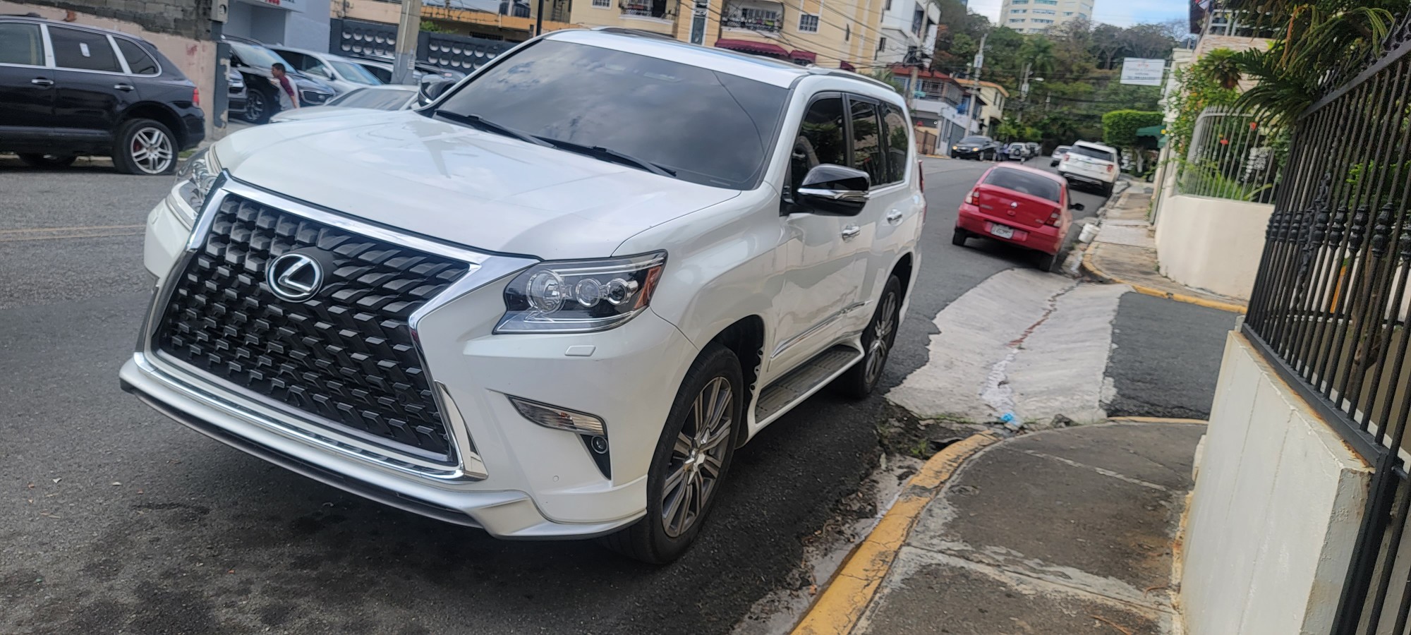 jeepetas y camionetas - LEXUS GX460 FULL 2017 1