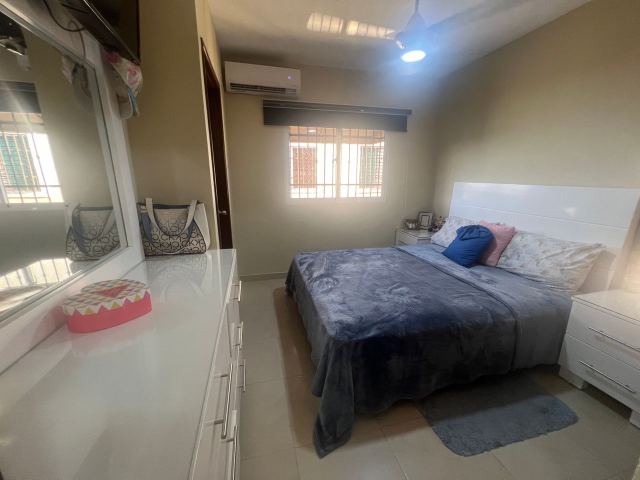 apartamentos - Apartamento listo y remodelado en ciudad juan bosc 6