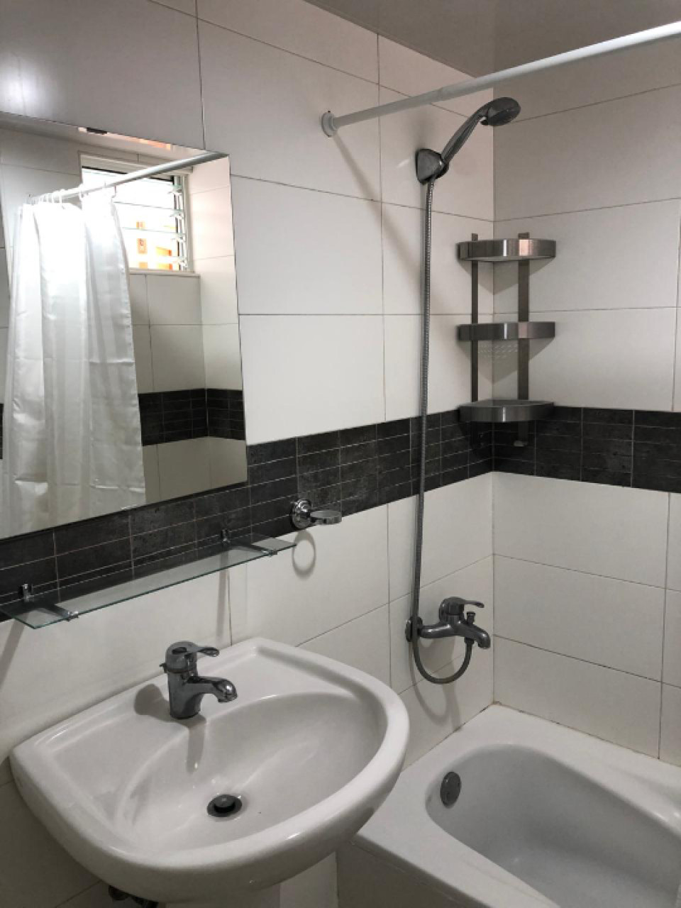 apartamentos - Apartamento Amueblado en Arroyo Hondo Viejo 1H, 1B, 1P, 3re Piso 3