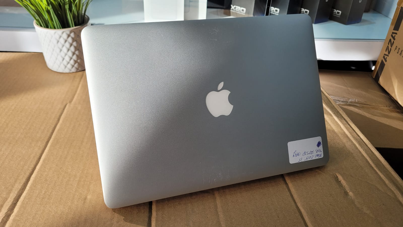 computadoras y laptops - Macbook Air 2015 i5 4GB 128 SS 2