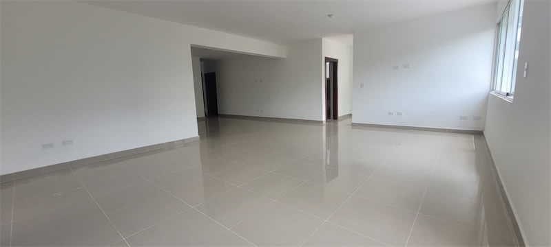 apartamentos - Vendo en torre Calculta la Esmeralda 3 nivel 8