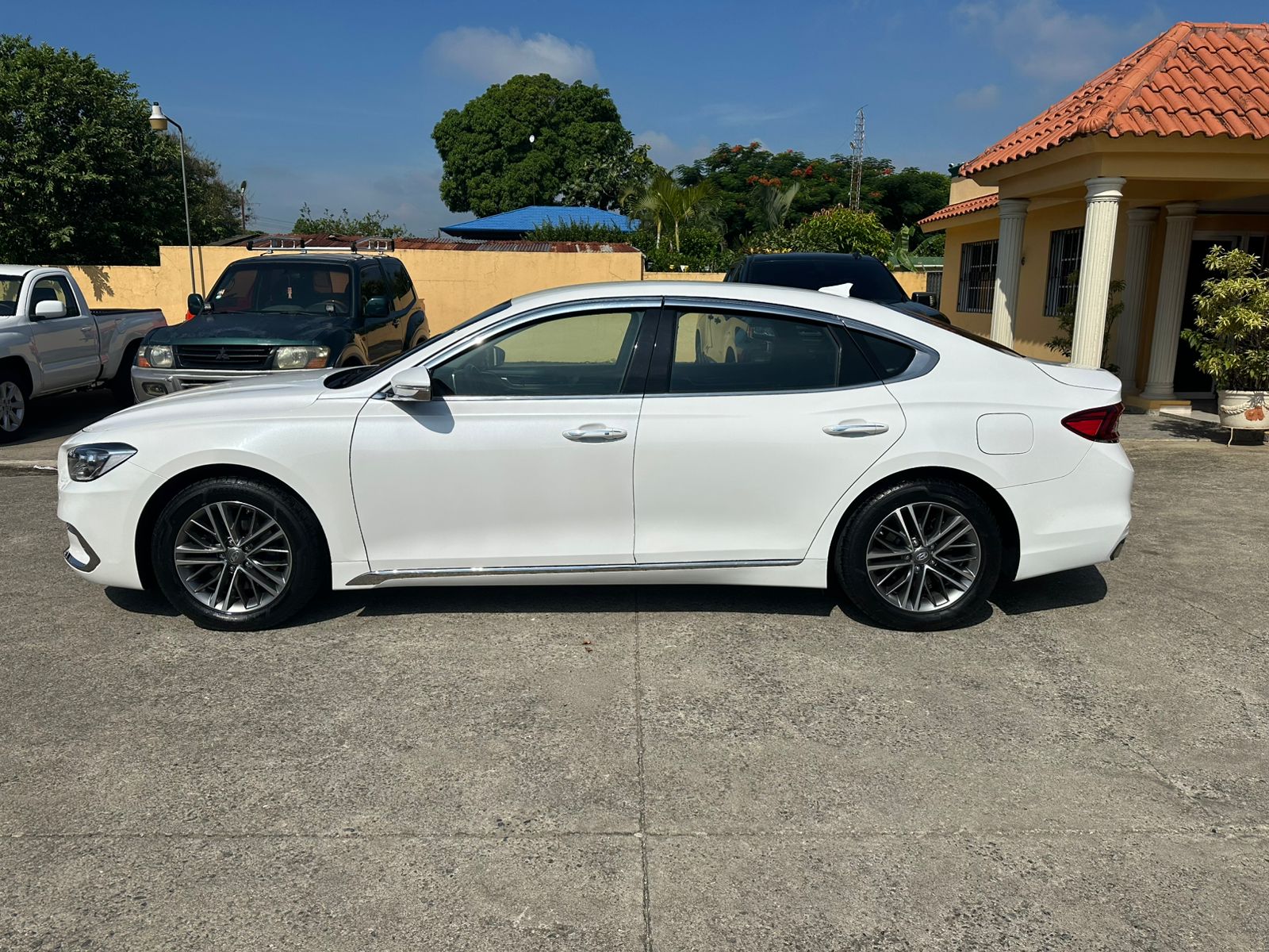 carros - Hyundai grandeur 2018 excelentes condiciones 9