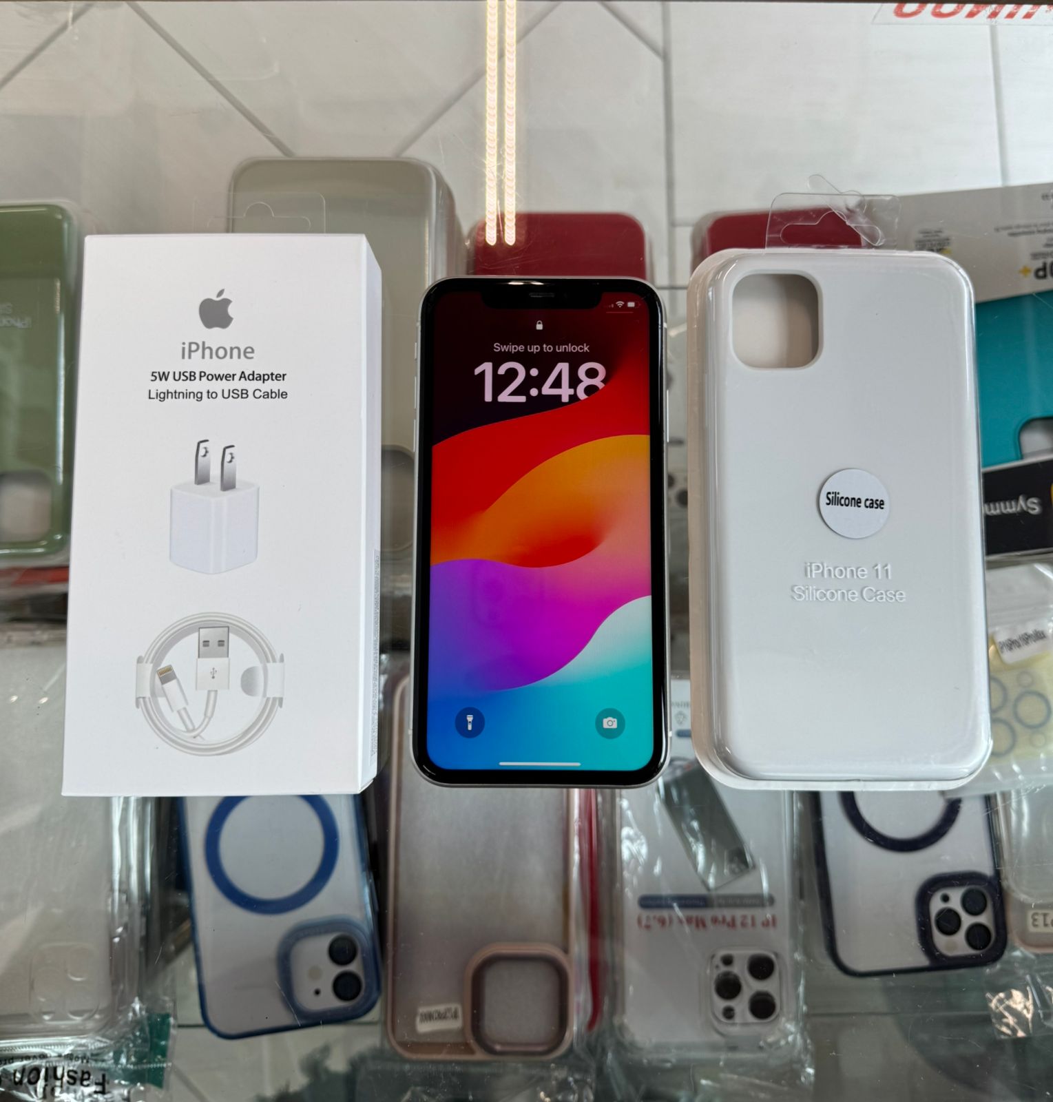 celulares y tabletas - Iphone 11 blanco 64 GB desbloqueado 1