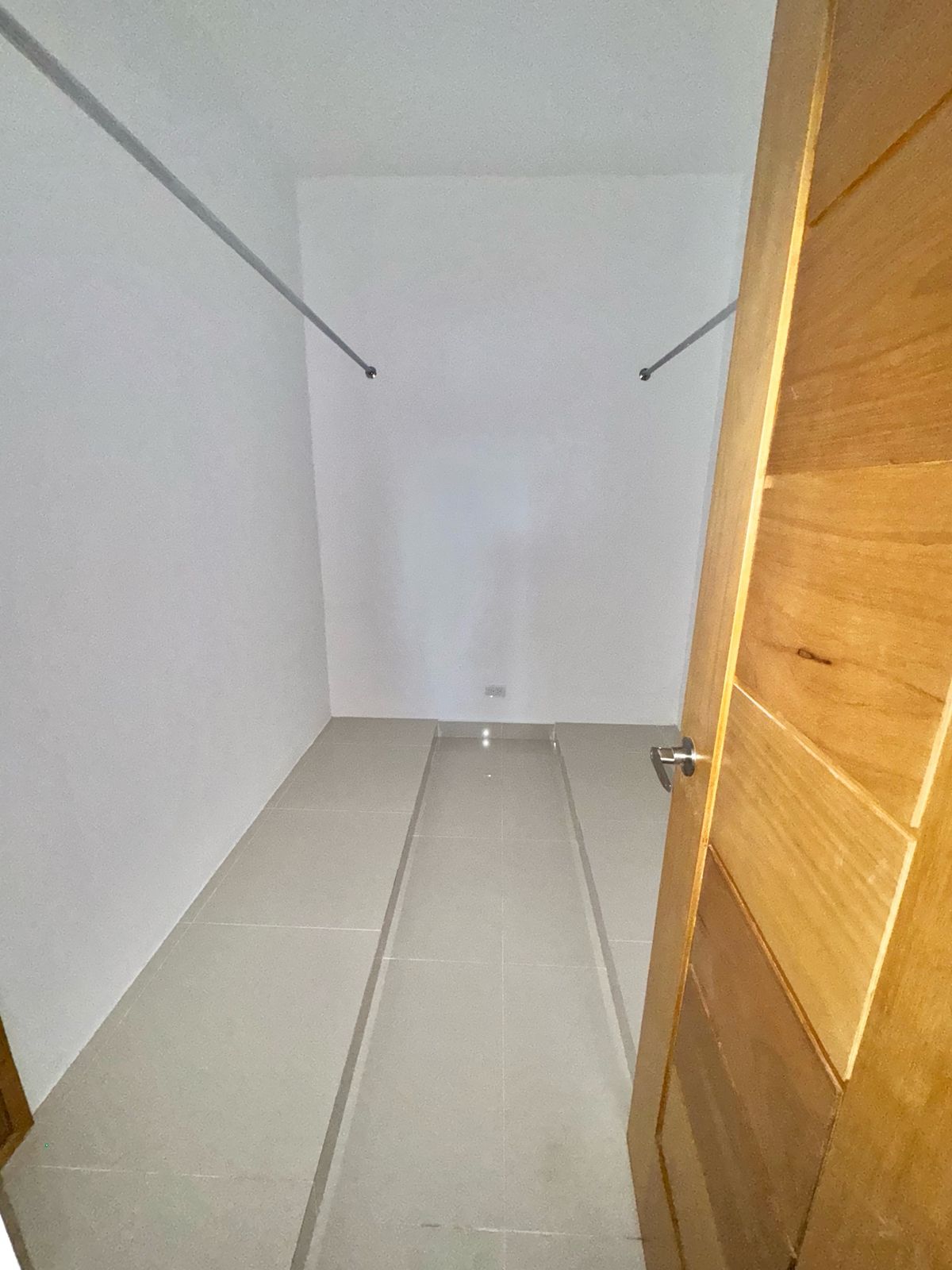 apartamentos - Vendo PENTHAUSE NUEVO en el Millon wi 7