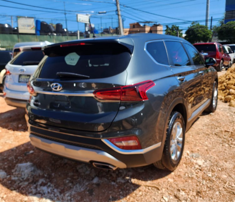 jeepetas y camionetas - HYUNDAI  SANTA FE  2020 8