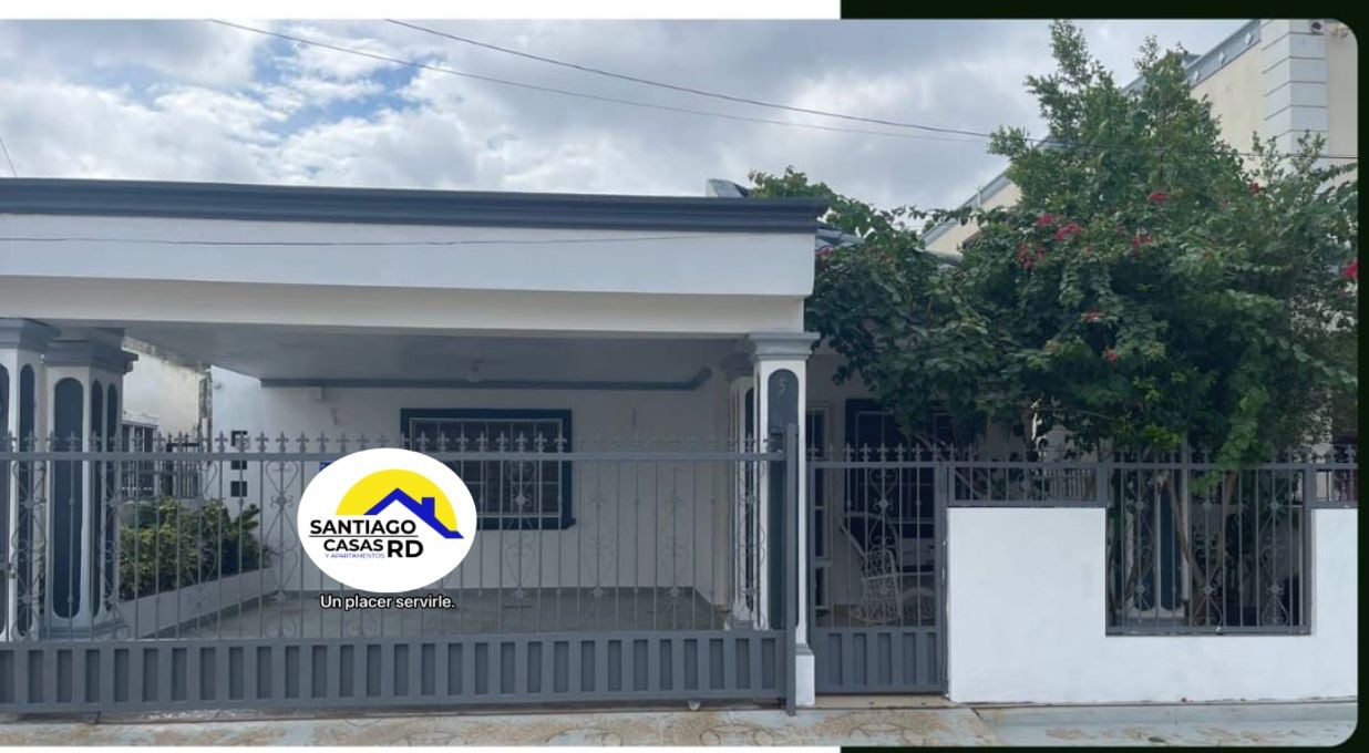 casas - CASA EN VENTA PROX. A LA UASD