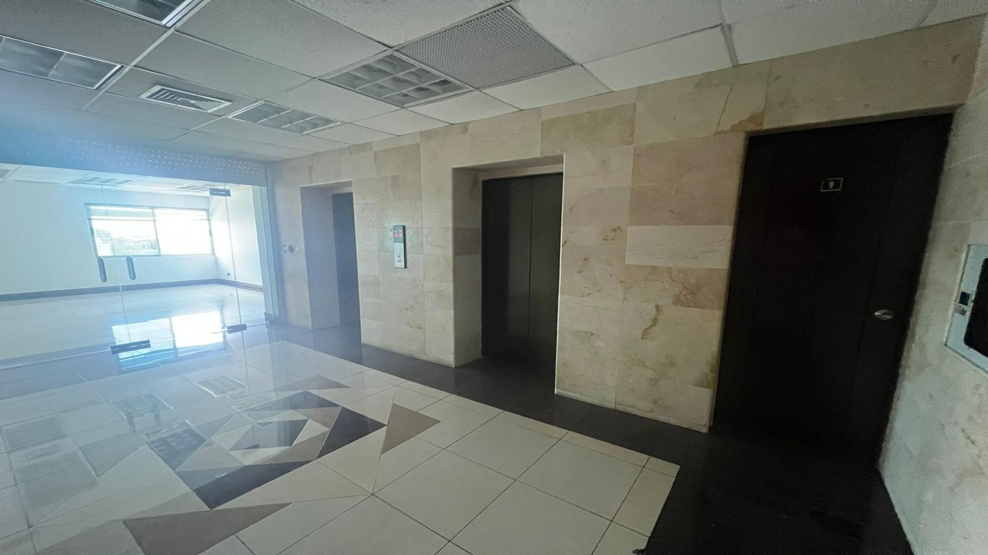 oficinas y locales comerciales - ALQUILER LOCAL OFICINAS Y EMPRESARIAL 412M2-ESPERILLAE 3