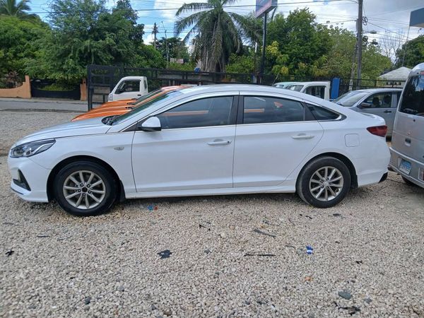 carros - vendo sonata 2019 inicial 150,000 financiamiento  6