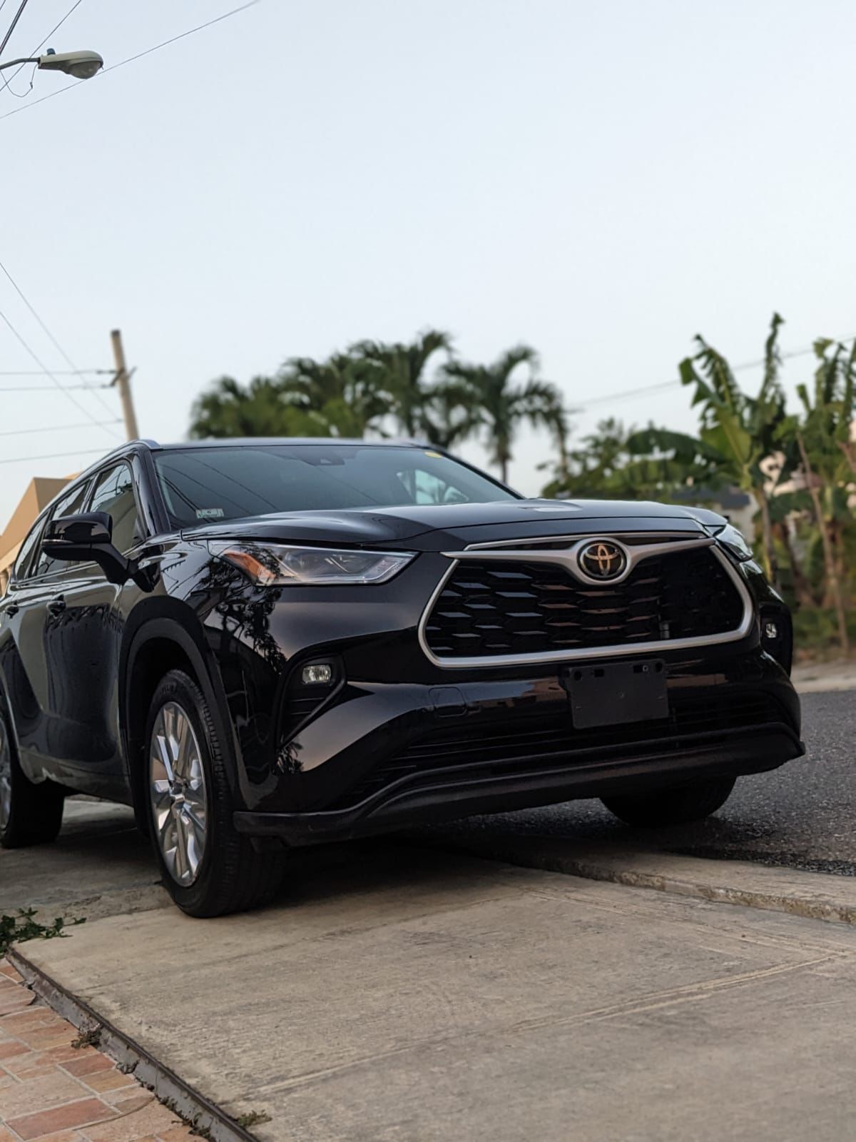 jeepetas y camionetas - Toyota higlander xle 2021 0