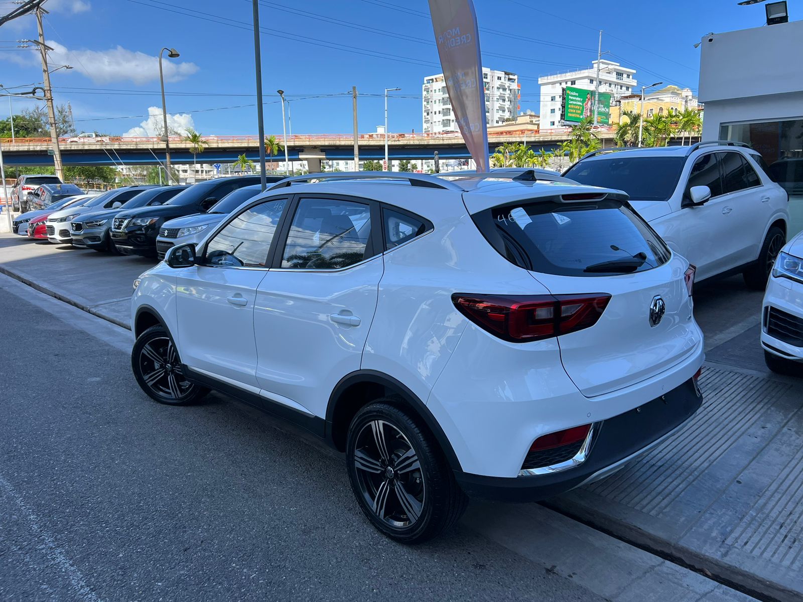 jeepetas y camionetas - MG ZS 2024 7