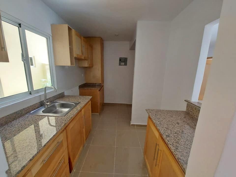 apartamentos - Apartamento en Paseo del Arroyo Av. Jacobo Majluta, casi frente al OLE (2DO PISO 0