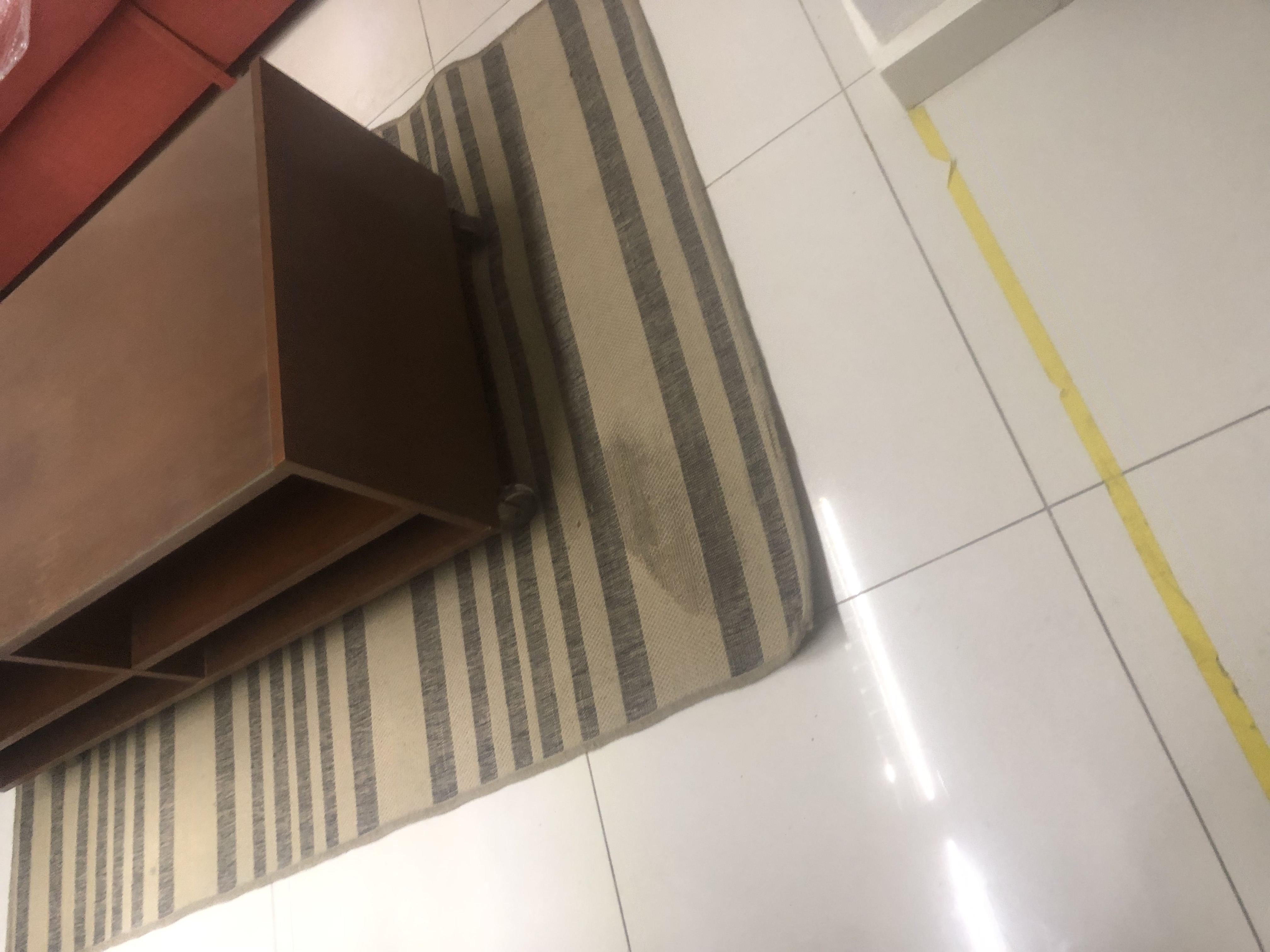 decoración y accesorios - alfombra de piso usada beige con gris 1