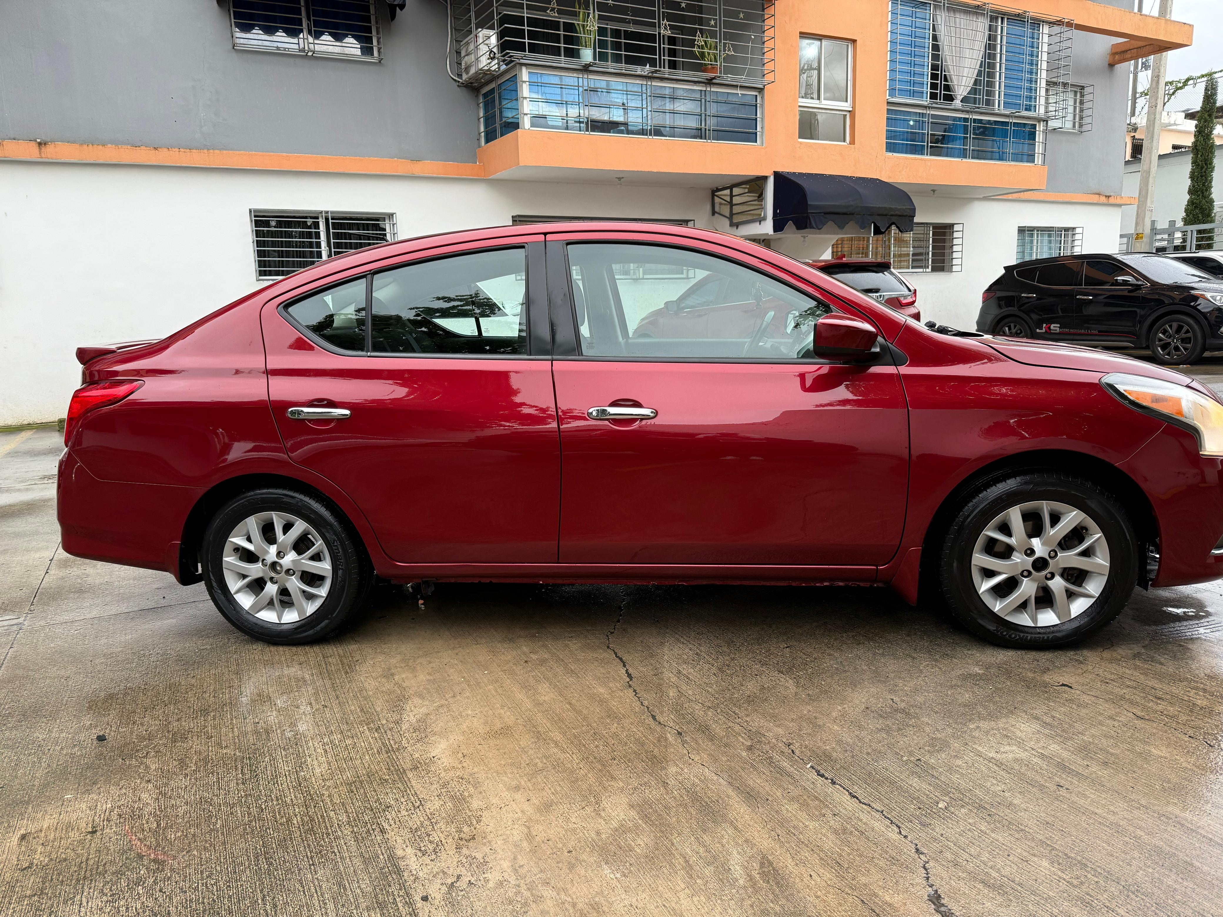 carros - Nissan versa/Sentra SV  Americano 2018 $589,000  6