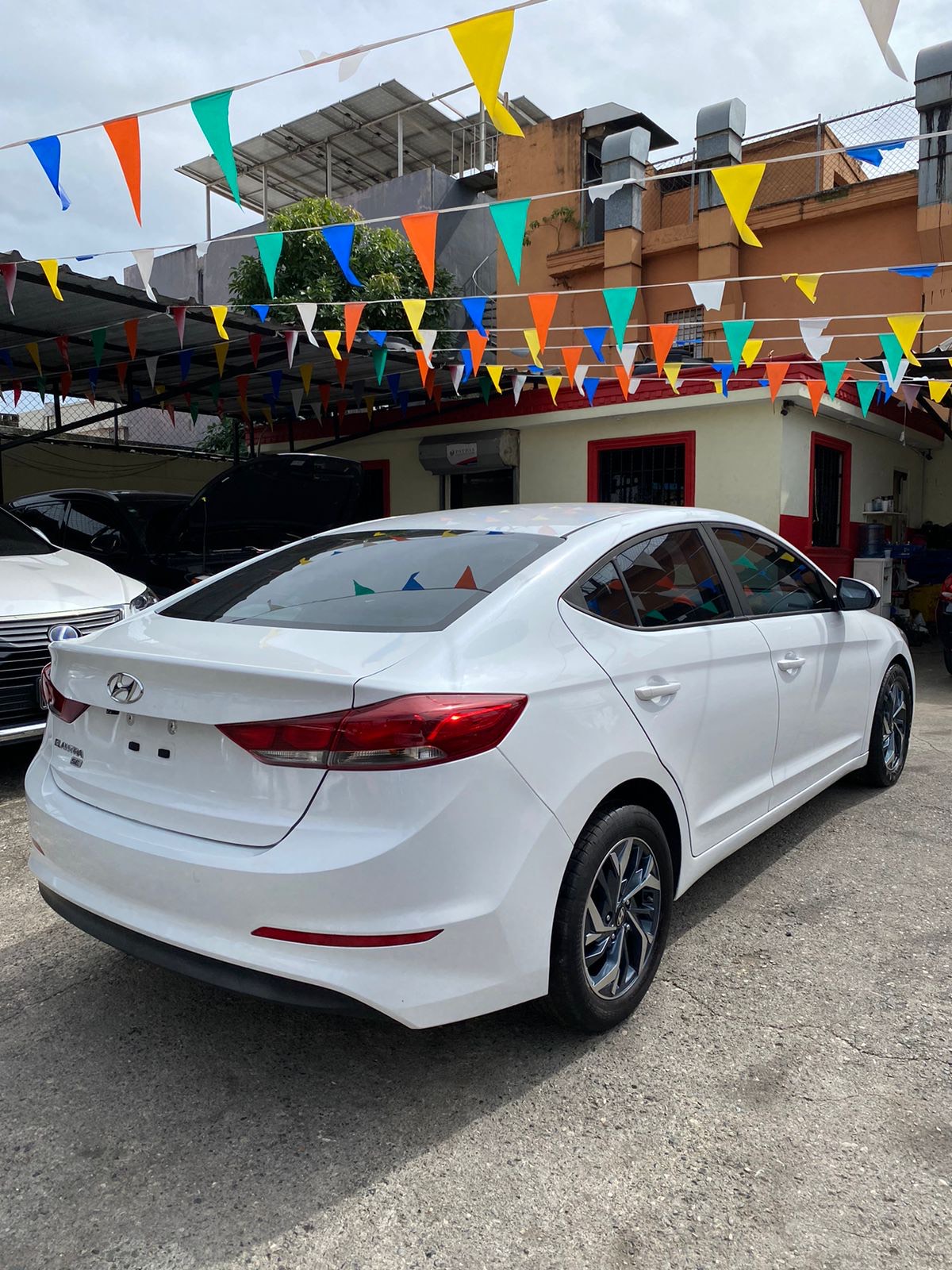 carros - HYUNDAI ELANTRA SE BLANCO 2018 2