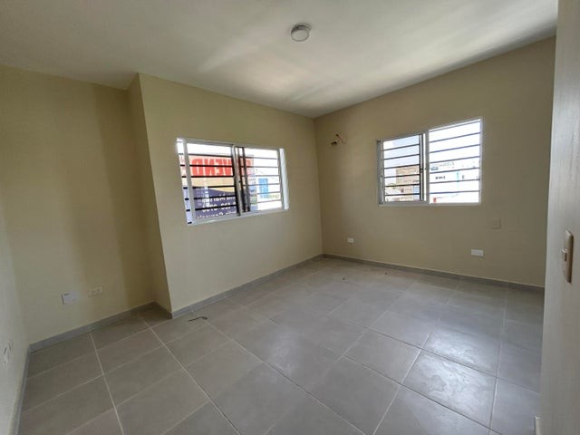 casas - 






Proyecto en venta Punta Cana  #24-1250 tres dormitorios, 2.5 baños. 8