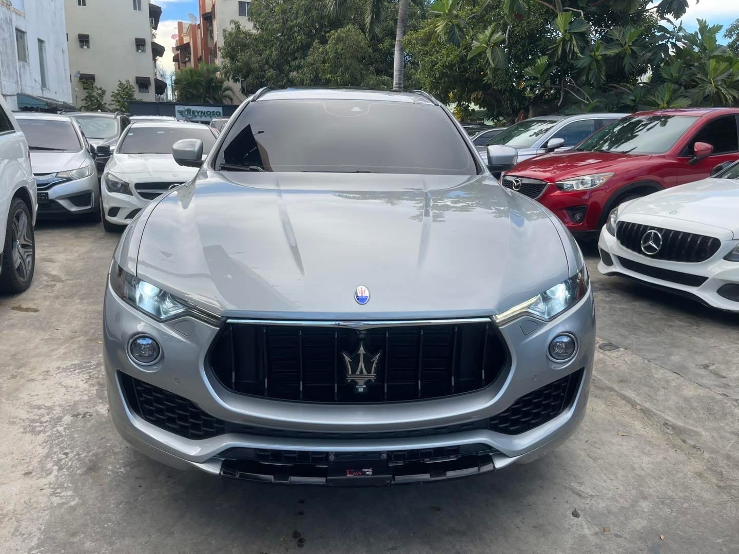 jeepetas y camionetas - MASERATI LEVANTE S 2017 1