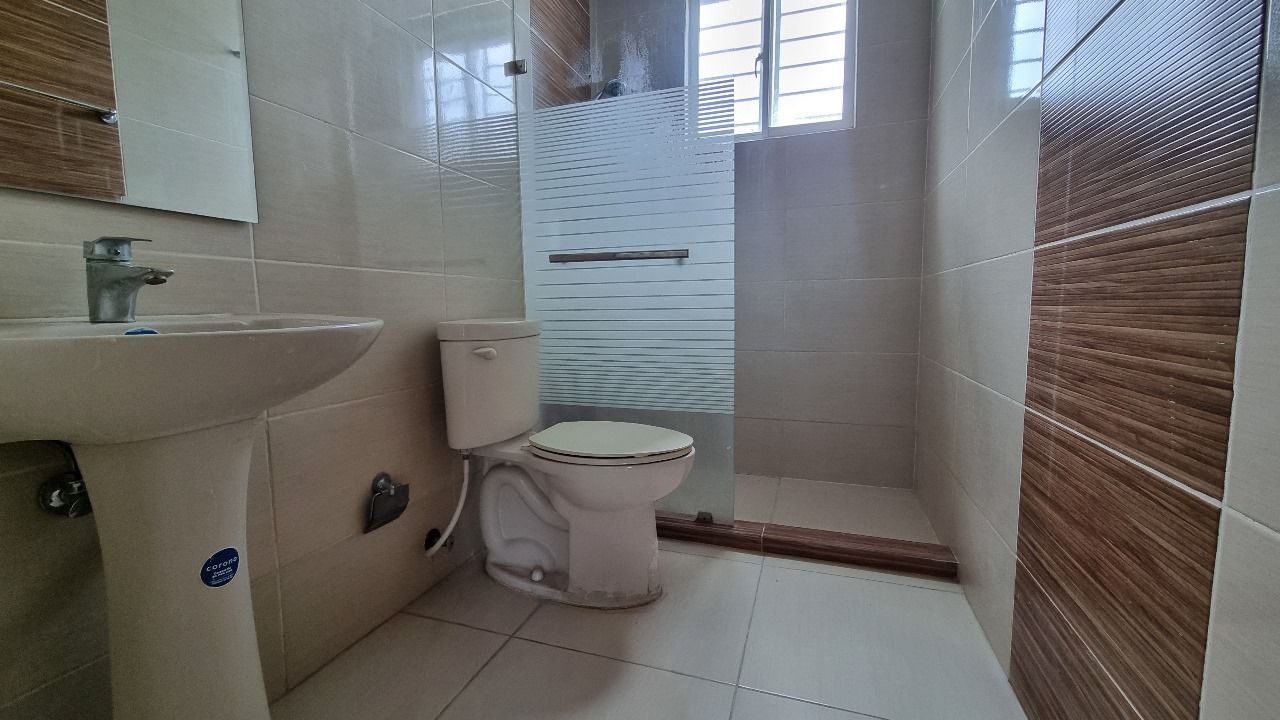 apartamentos - Bello apartamento en el 
Ensanche Ozama 3er piso 

RD$7,600,000.00 5