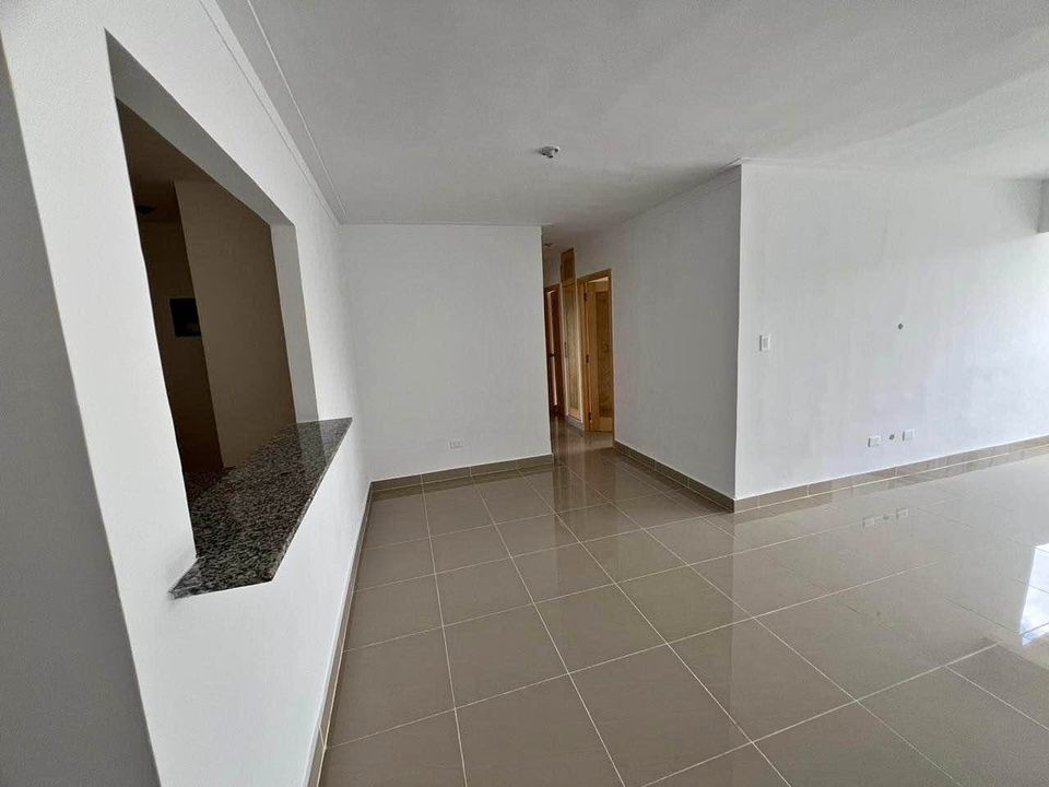 apartamentos - Apartamento en Paseo del Arroyo Av. Jacobo Majluta, casi frente al OLE (2DO PISO 1