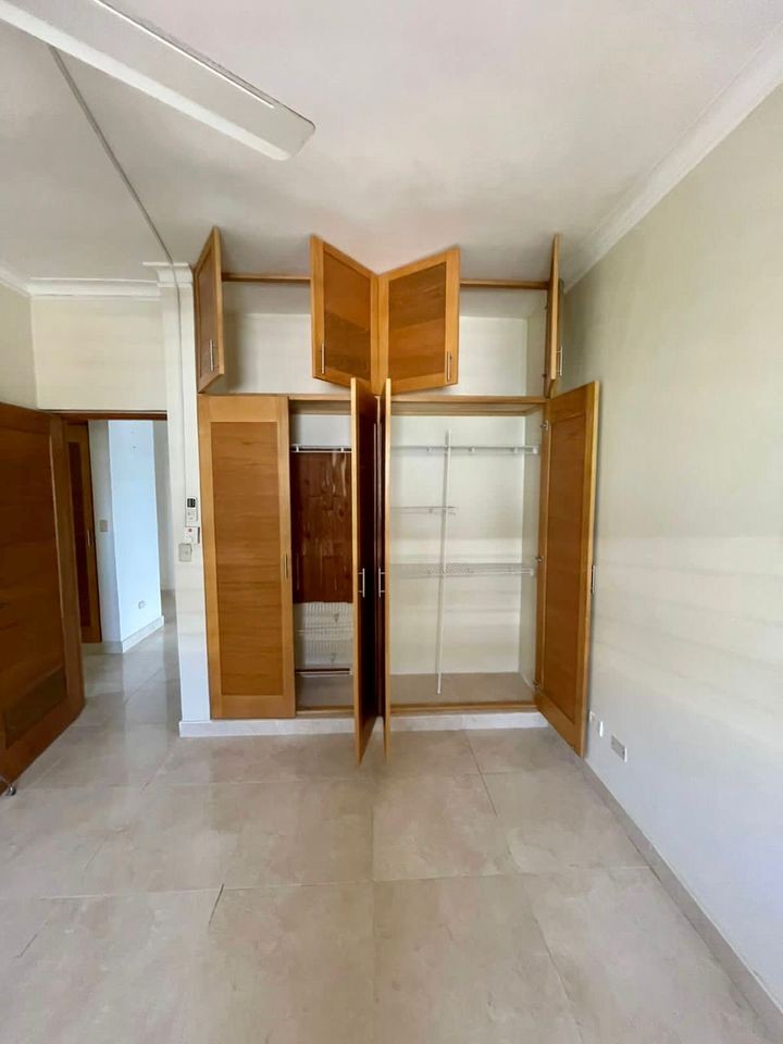 apartamentos - Apartamento en Torre Moderna en Alma Rosa I US$210,000.00 1