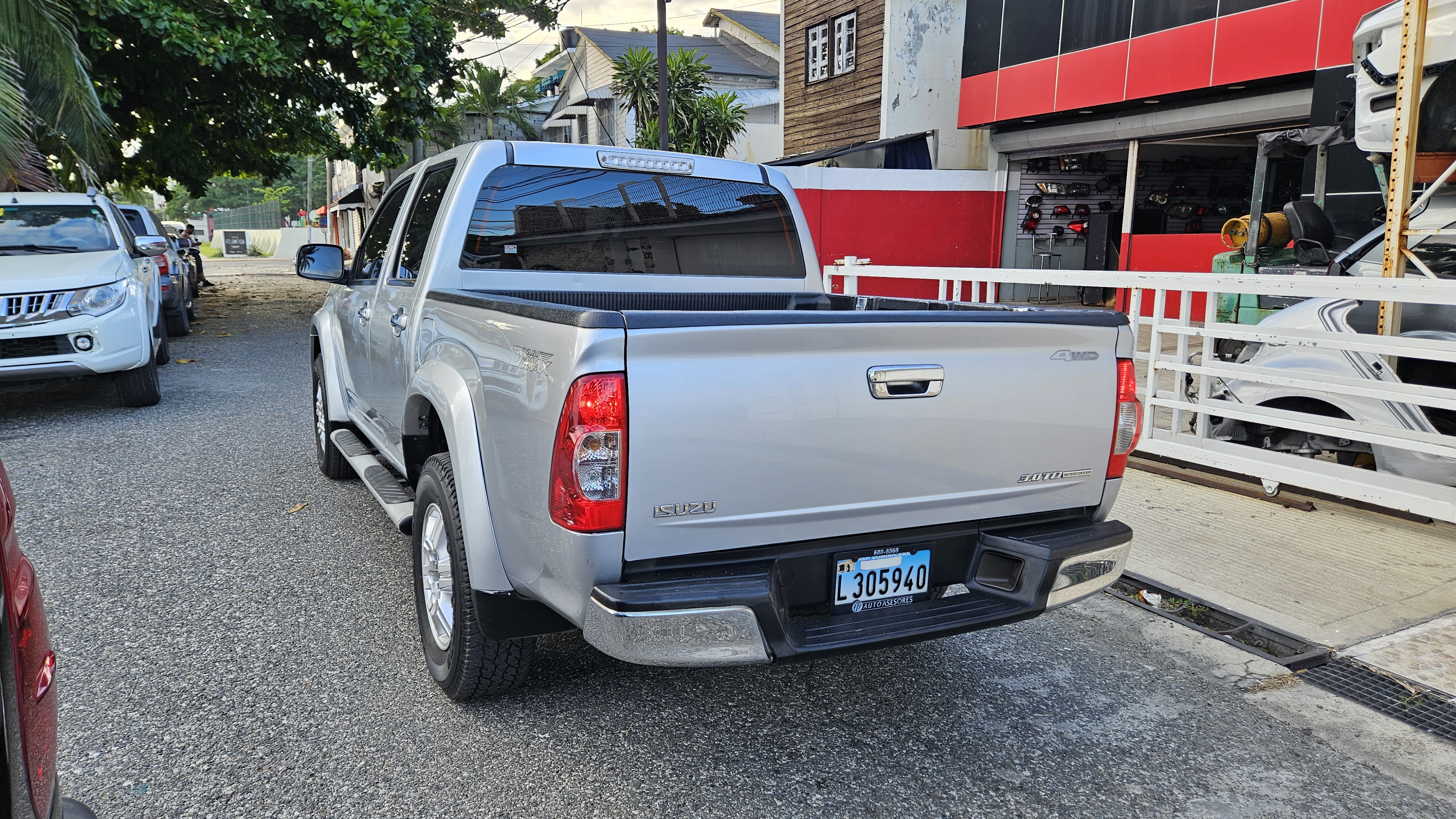 jeepetas y camionetas - Isuzu dmax 2012 full 5