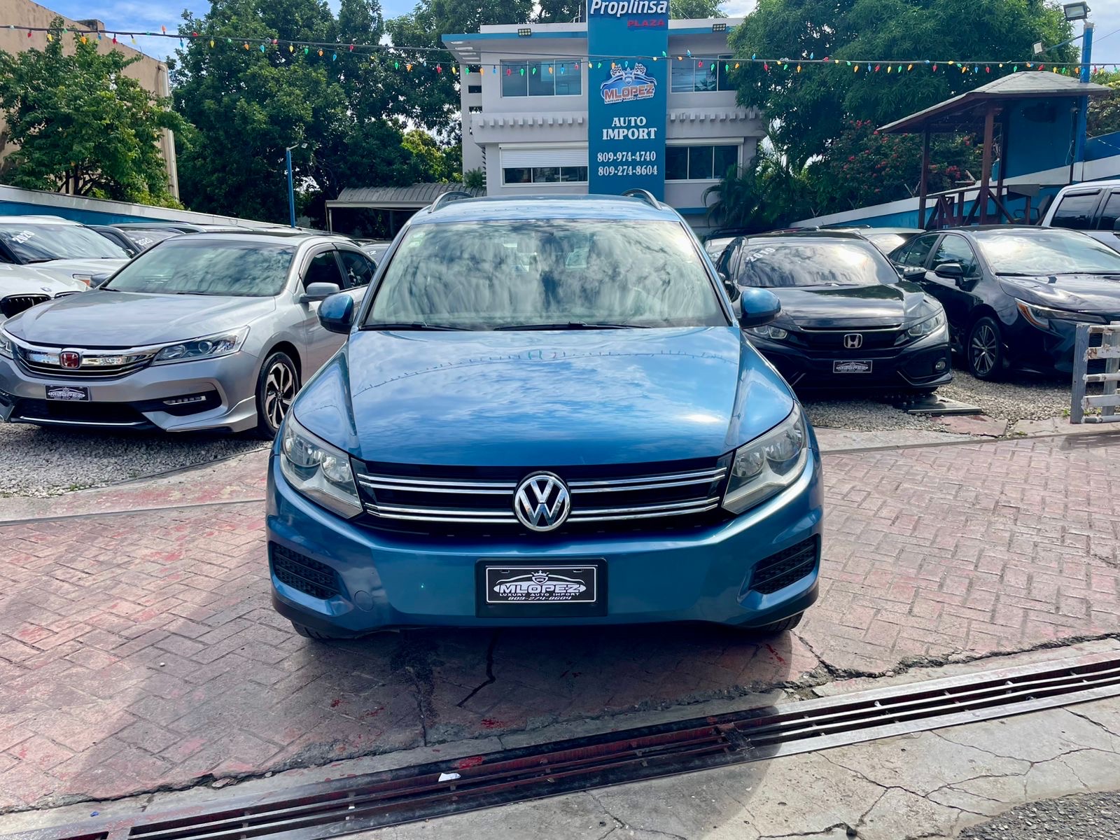 jeepetas y camionetas - Volkswagen Tiguan 2017  0