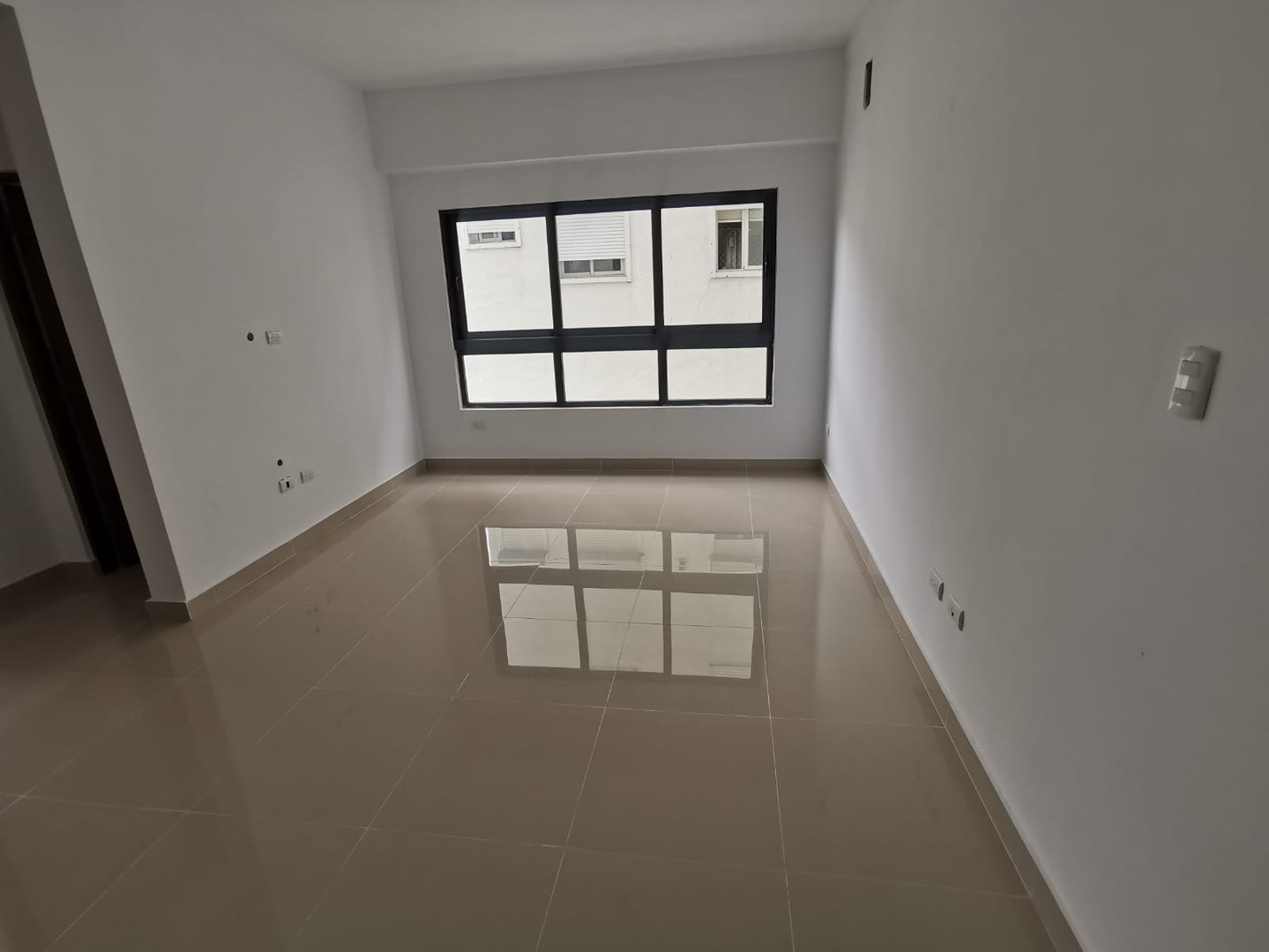 apartamentos - Apartamento en alquiler sin muebles, Evaristo Morales 1