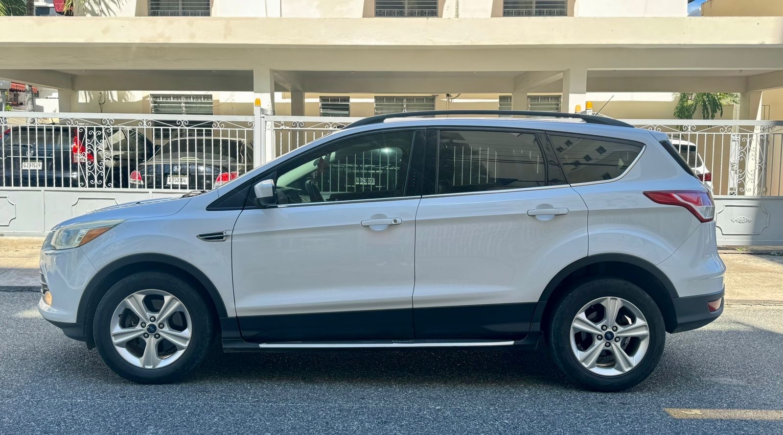 jeepetas y camionetas - Ford Escape SE Ecoboost 2015 6