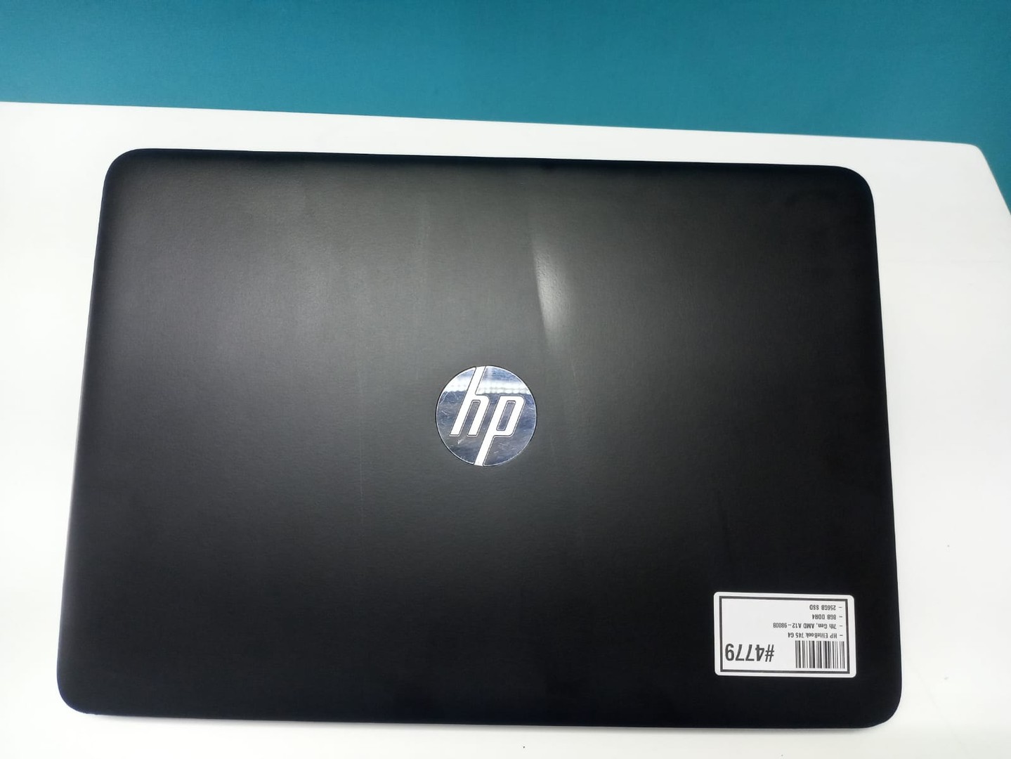 computadoras y laptops - Laptop, HP EliteBook 745 G4 / 7th Gen, AMD A12-9800B / 8GB DDR4 / 256GB SSD`` 5