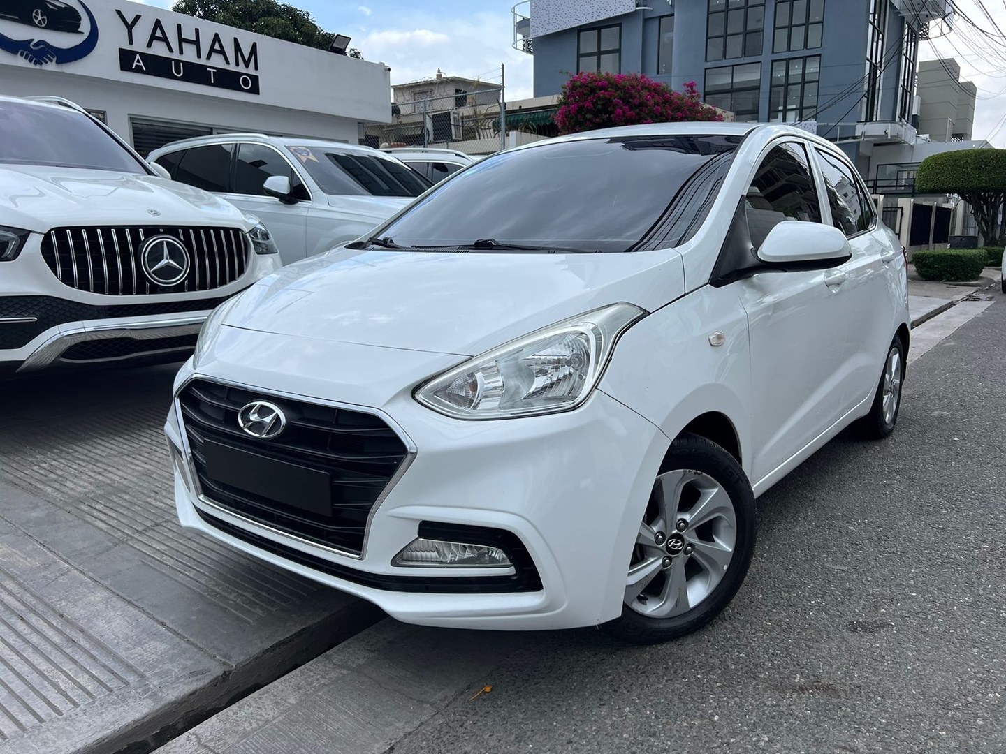 carros - HYUNDAI GRAND I10 2020