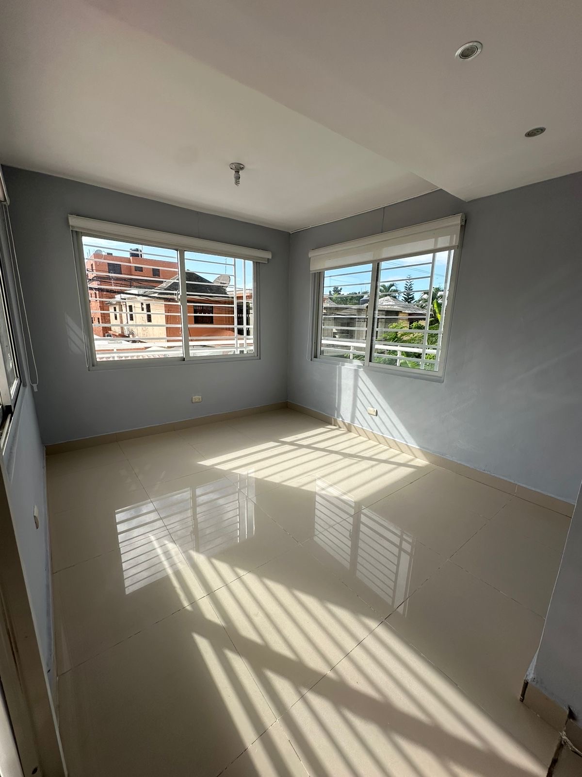 apartamentos - venta de 2do piso con terraza de 199mts en el Italia Santo Domingo este  8