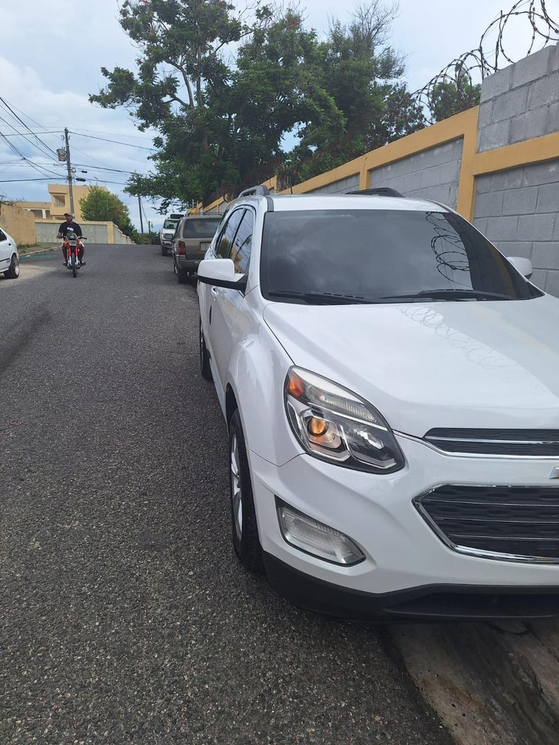 jeepetas y camionetas - Chevrolet equinox LT 2016  680,0000  7