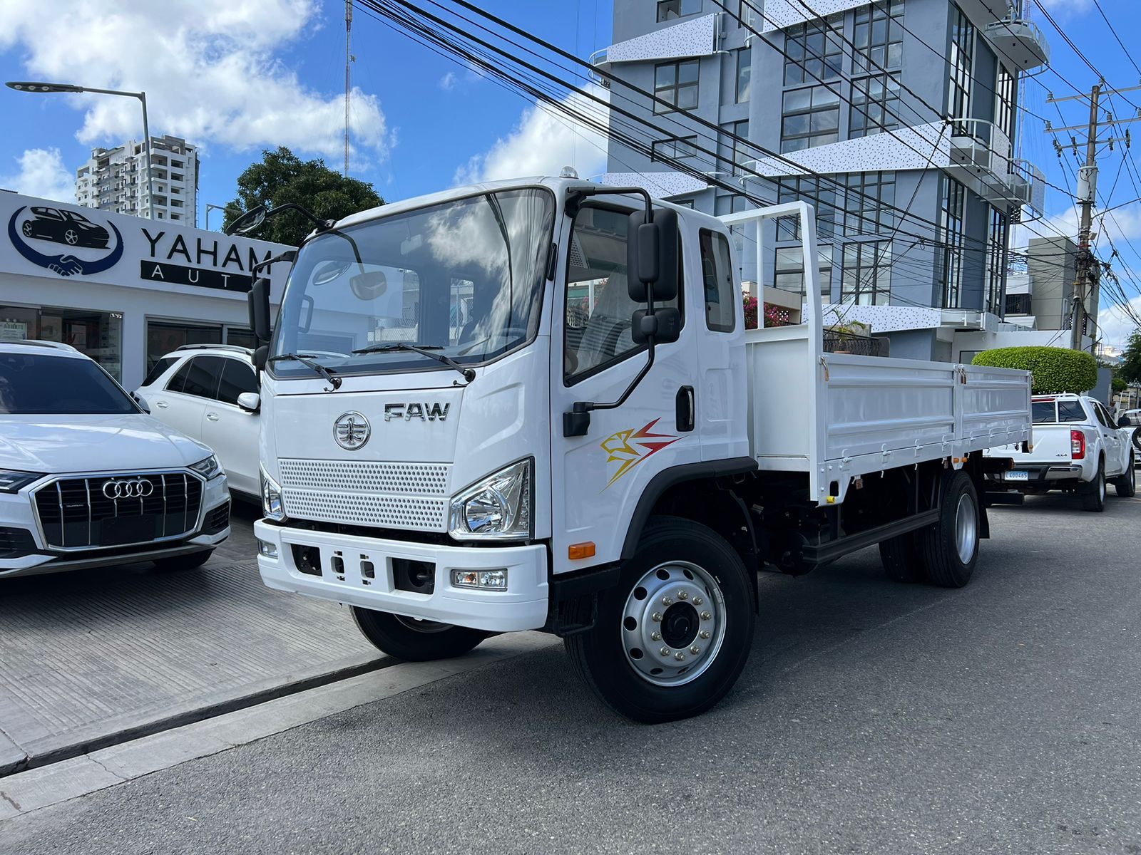 camiones y vehiculos pesados - FAW 18 PIES 2024