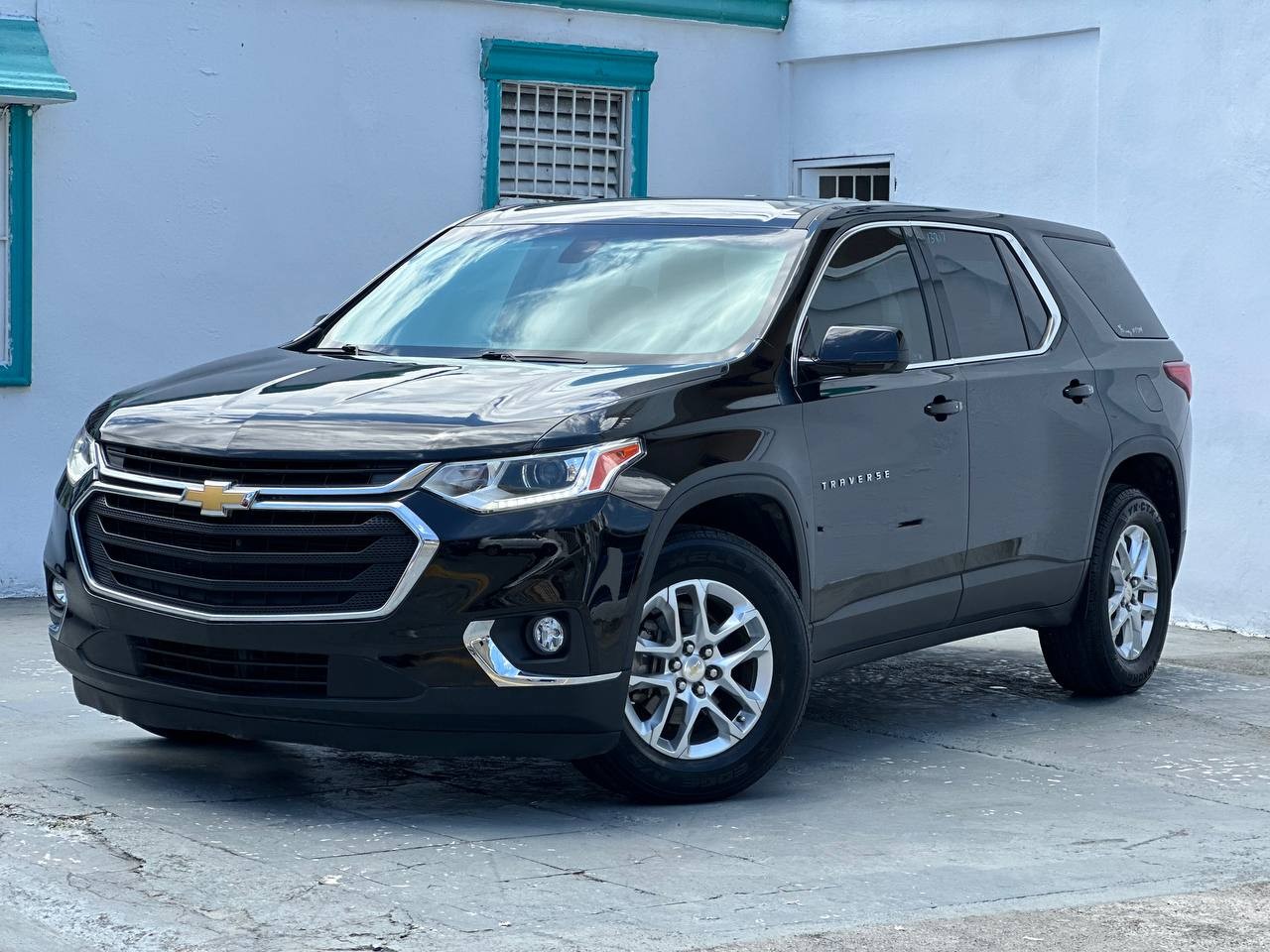 jeepetas y camionetas - CHEVROLET TRAVERSE LT 2019Recien Importada 4