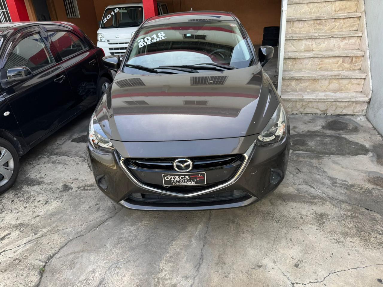 carros - Mazda Demio Diesel 2018 3