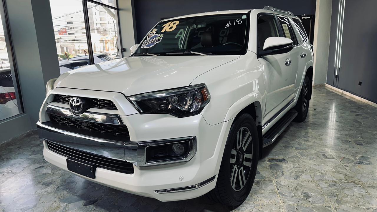 jeepetas y camionetas - Toyota 4Runner Limited 2018 4x2 Clean Carfax 1